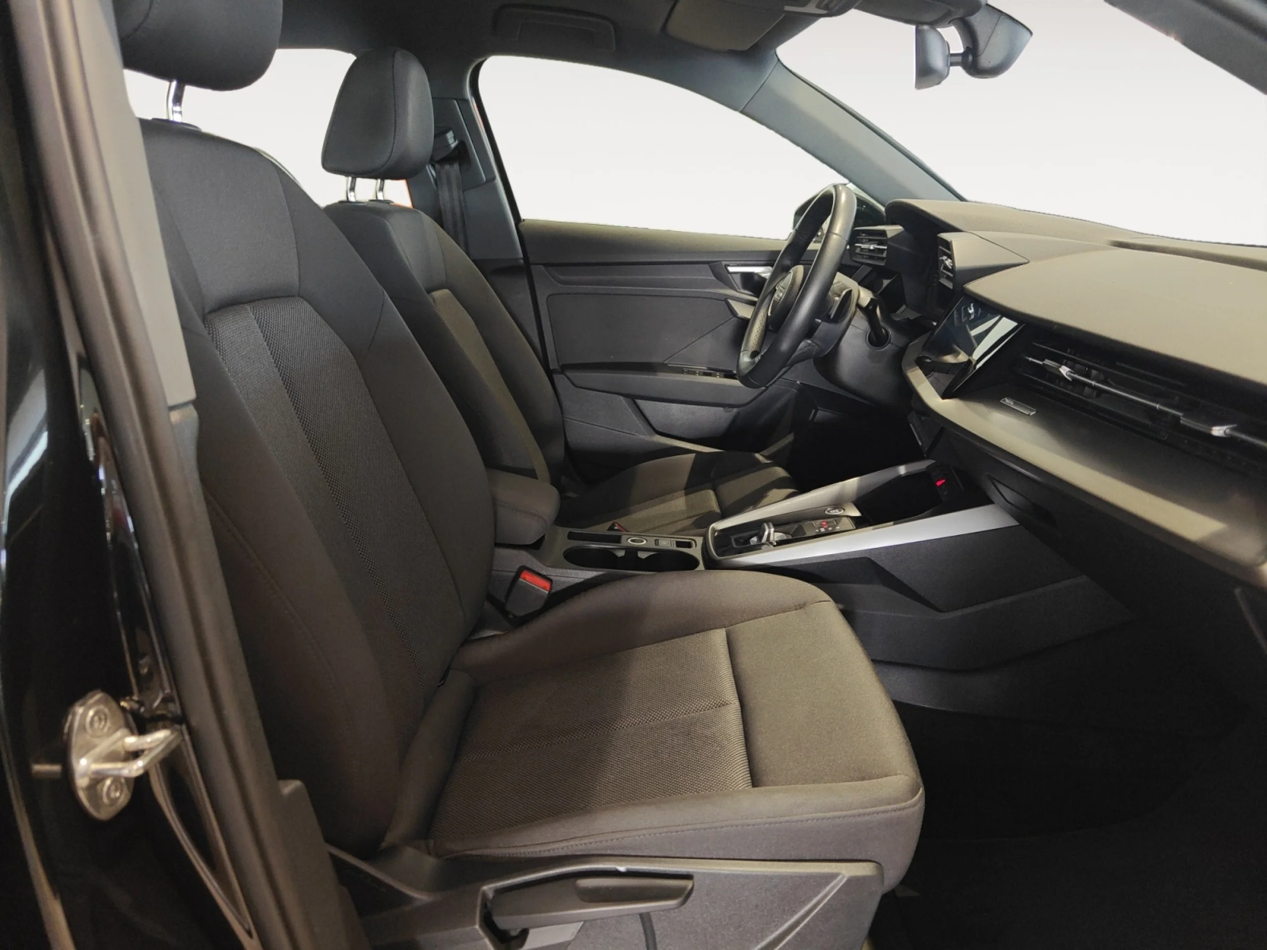 AUDI A3 SPORTBACK 30 TFSI 81KW (110CV) - Foto 9