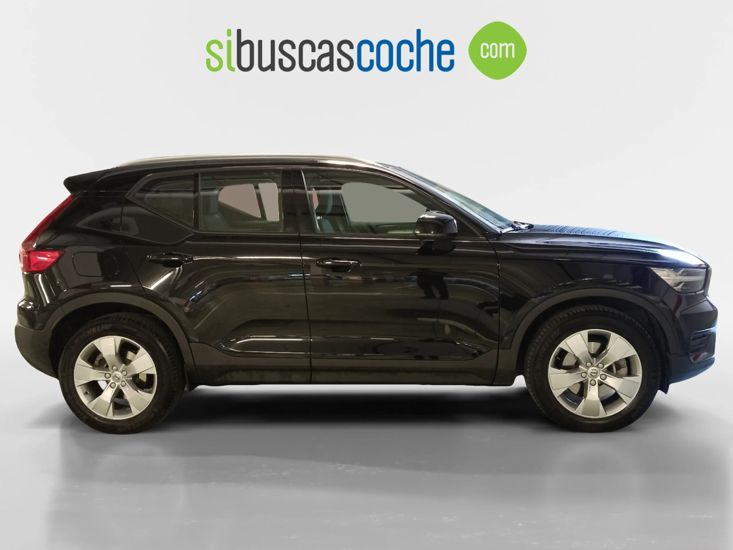 VOLVO XC40 2.0 B4 G AWD MOMENTUM PRO AUTO - Foto 3