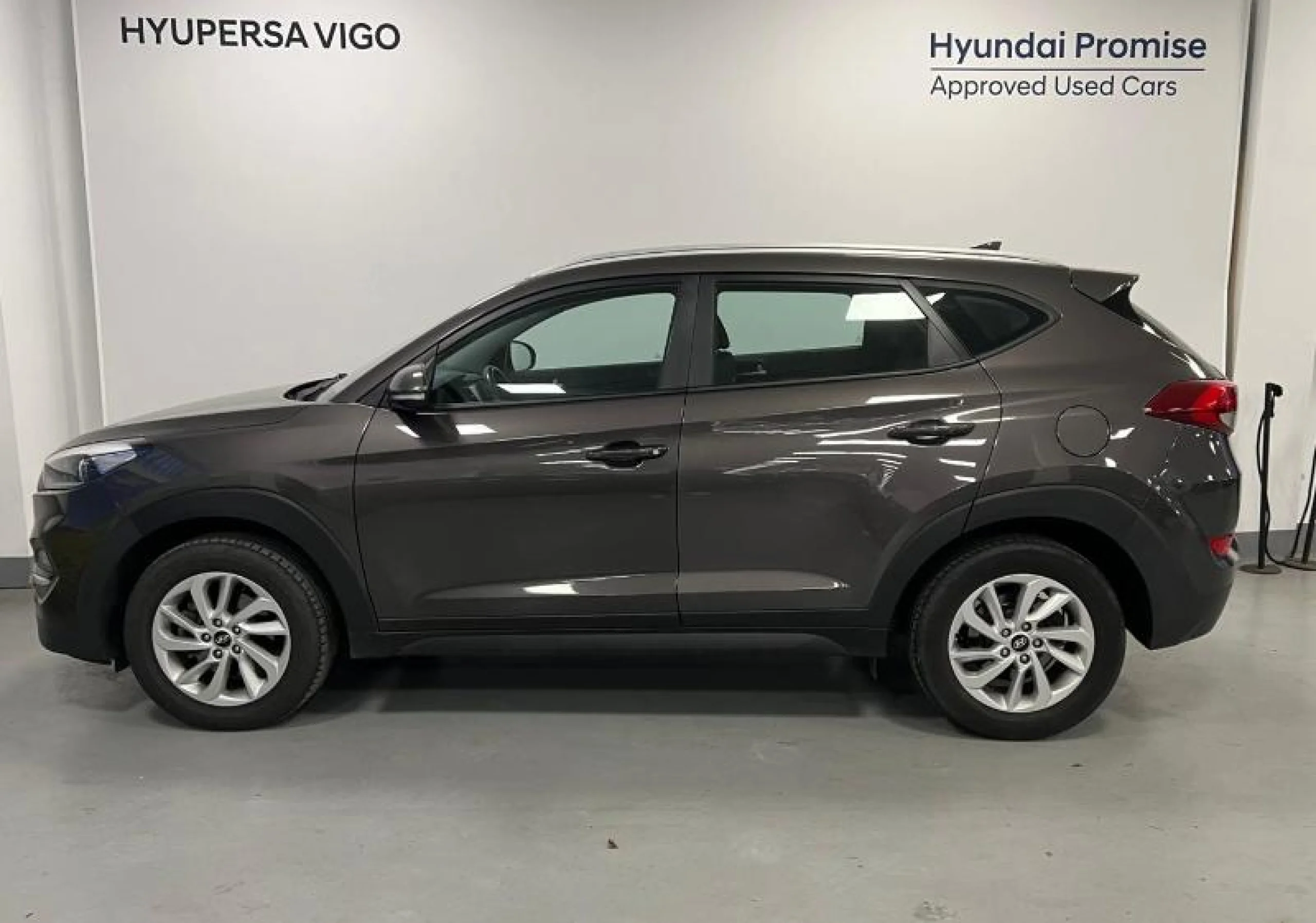HYUNDAI TUCSON 1.7 CRDI BLUEDRIVE TECNO 4X2 - Foto 2