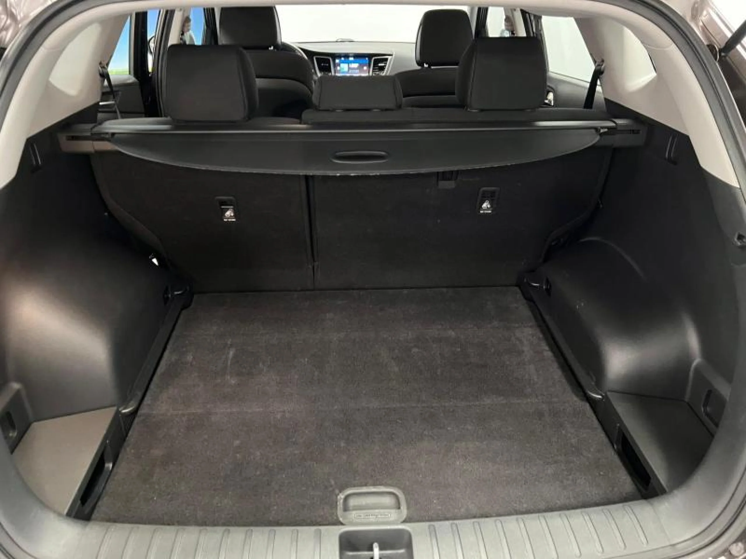 HYUNDAI TUCSON 1.7 CRDI BLUEDRIVE TECNO 4X2 - Foto 10