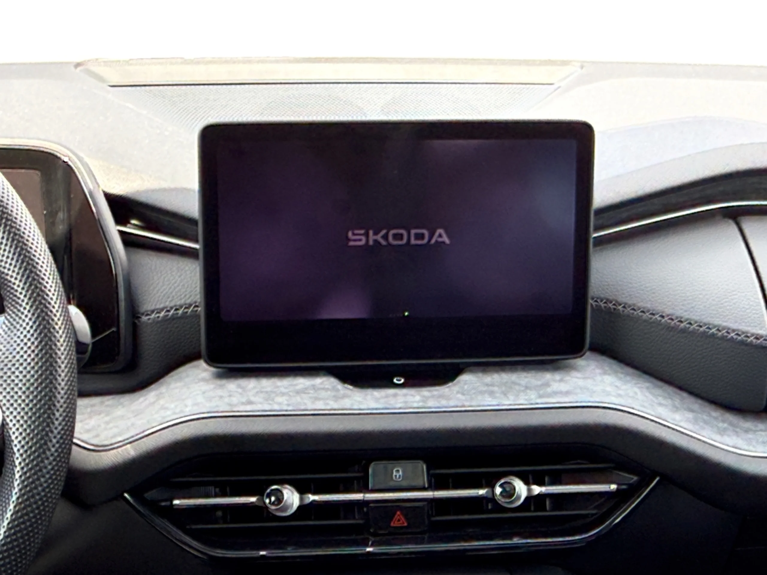 SKODA KODIAQ 1.5 TSI 150KW DSG PHEV DESIGN - Foto 9