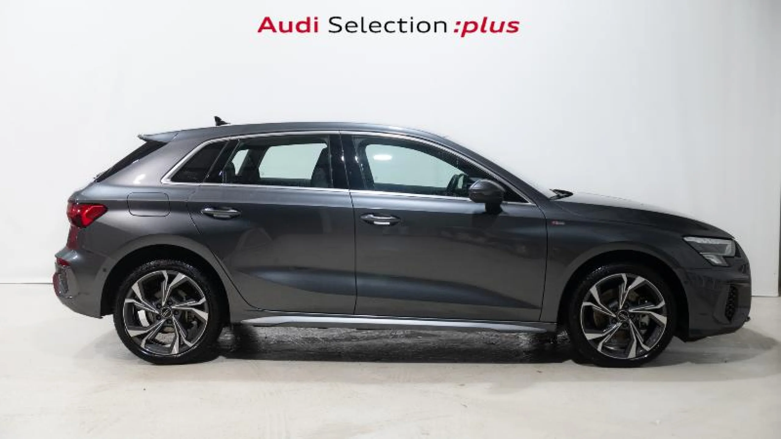 AUDI A3 SPORTBACK S LINE 40 TFSI E 150KW S TRON - Foto 3