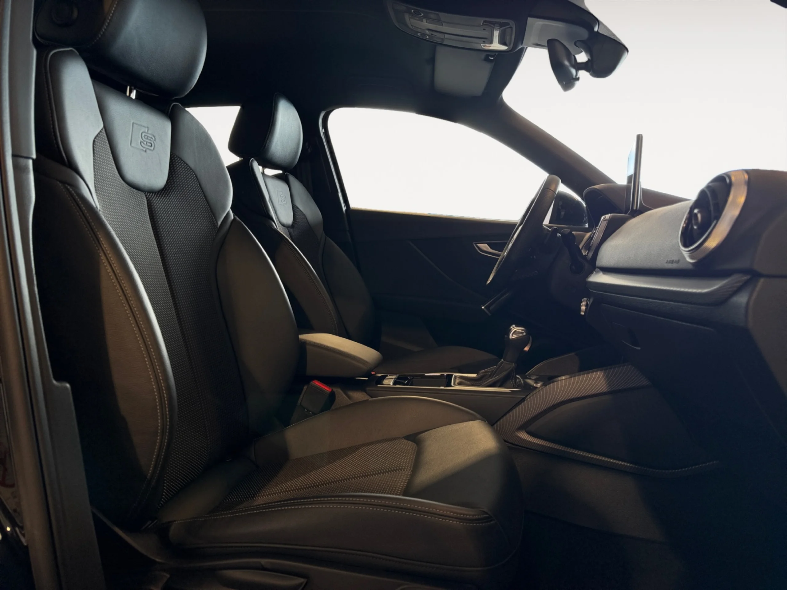 AUDI Q2 ADRENALIN EDITION 35 TDI 110KW S TRONIC - Foto 5