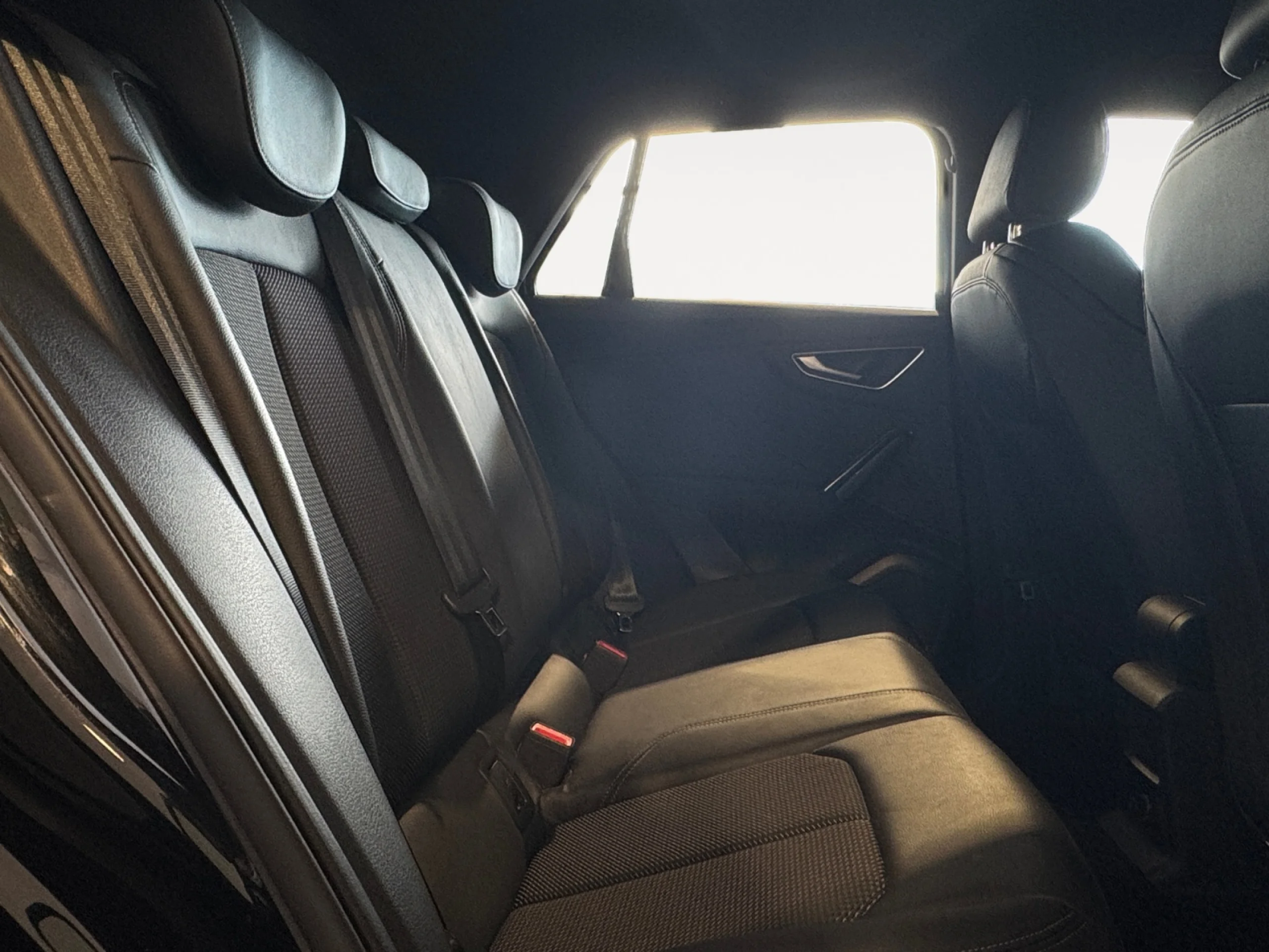 AUDI Q2 ADRENALIN EDITION 35 TDI 110KW S TRONIC - Foto 6