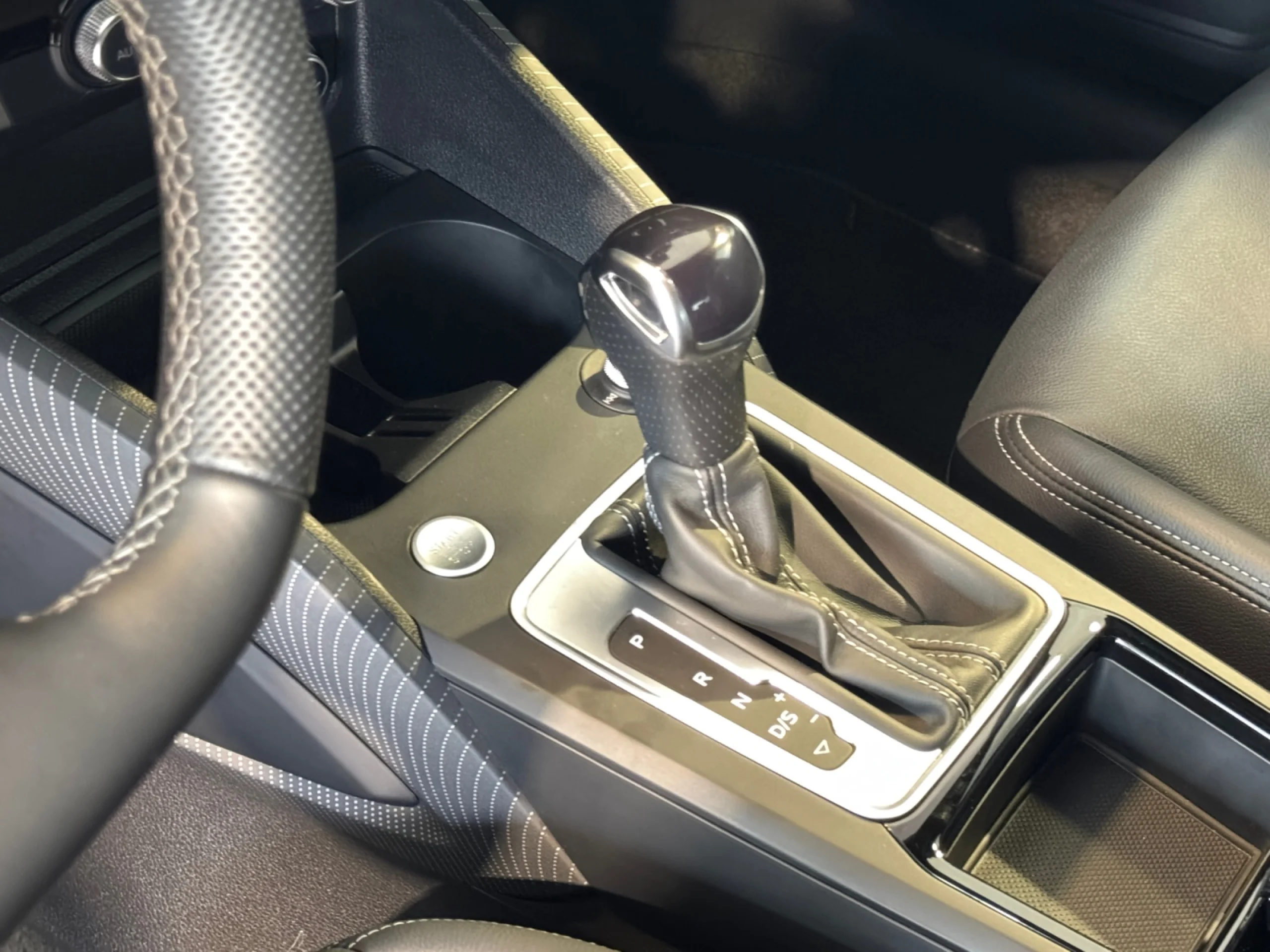 AUDI Q2 ADRENALIN EDITION 35 TDI 110KW S TRONIC - Foto 14