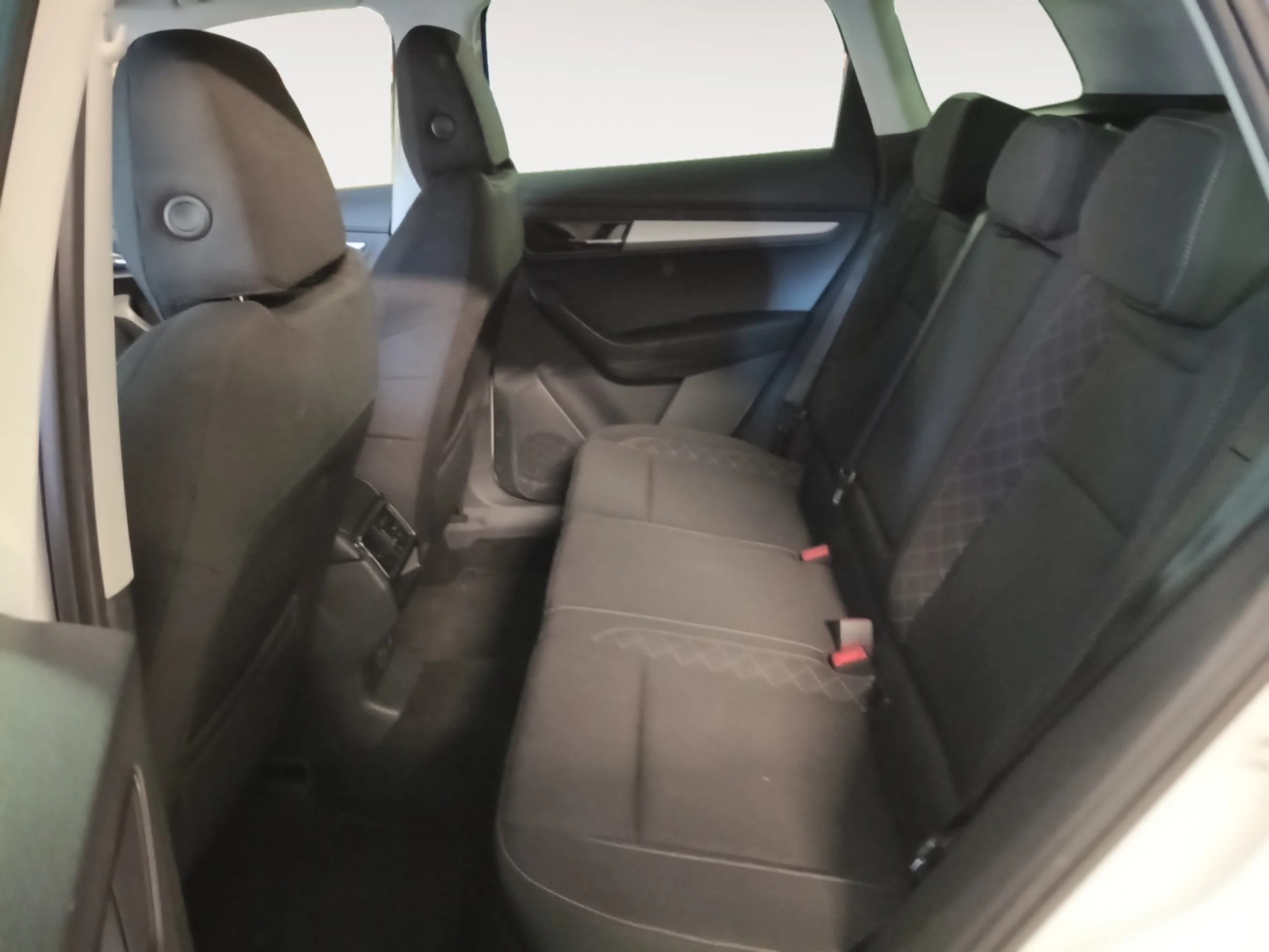 SKODA KAROQ 1.5 TSI 110KW (150CV) DSG ACT STYLE - Foto 6