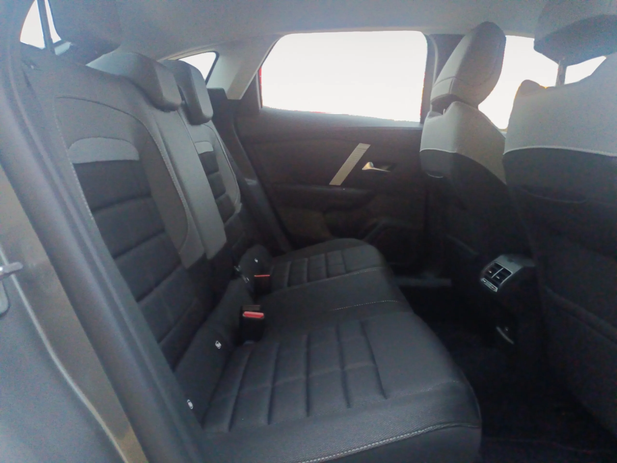 CITROEN C4 HYBRID 145 Ë DCS6 PLUS - Foto 6