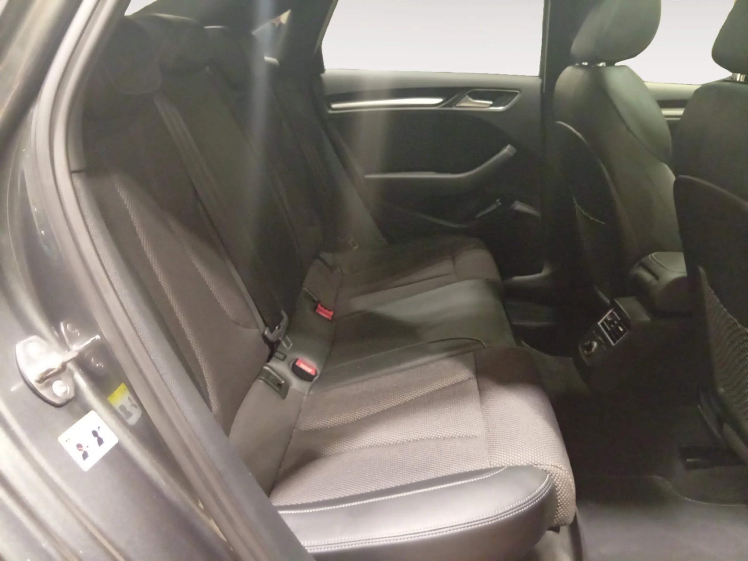 AUDI A3 SEDAN BLACK LINE 35 TDI 110KW - Foto 6