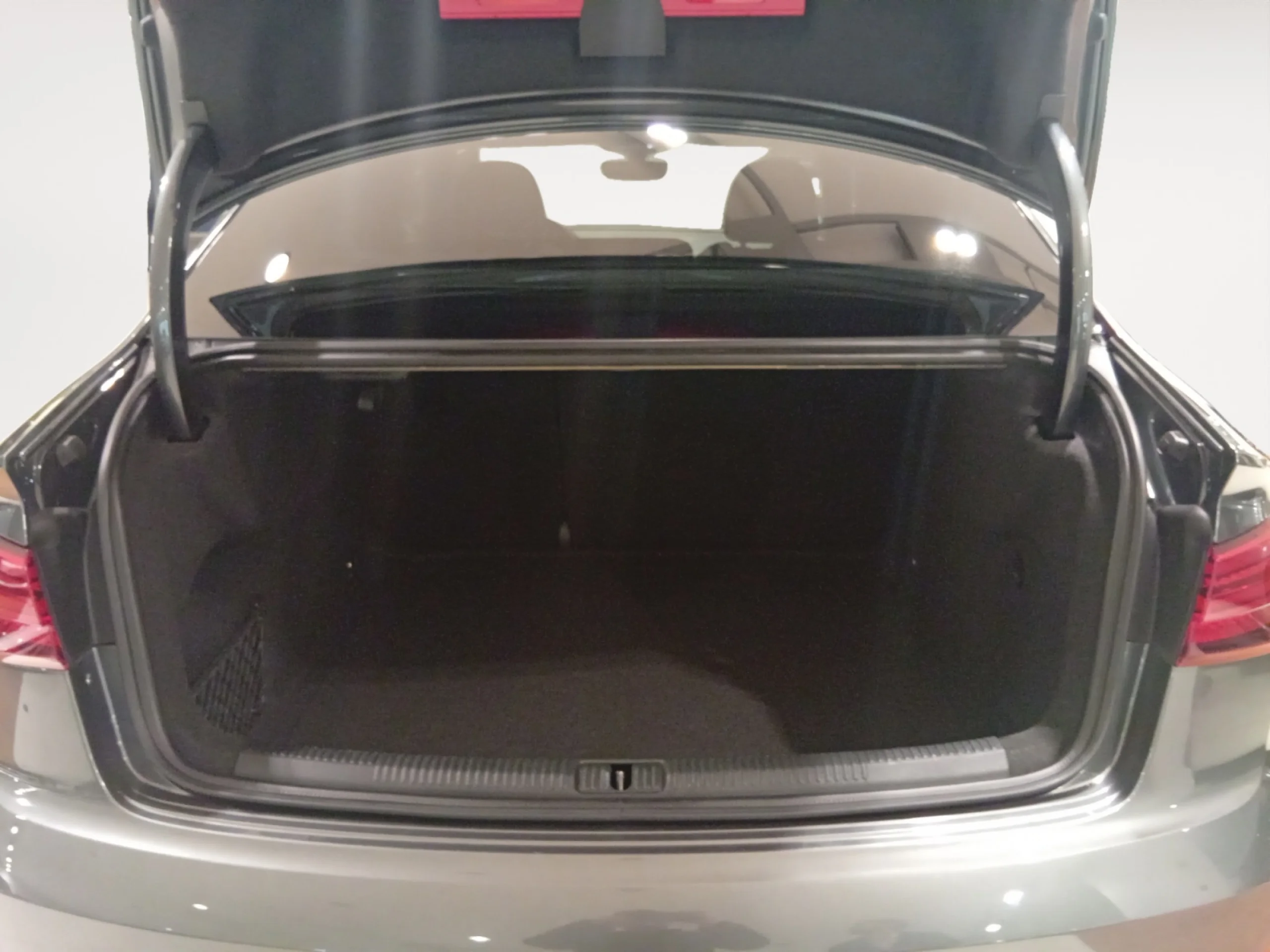 AUDI A3 SEDAN BLACK LINE 35 TDI 110KW - Foto 8