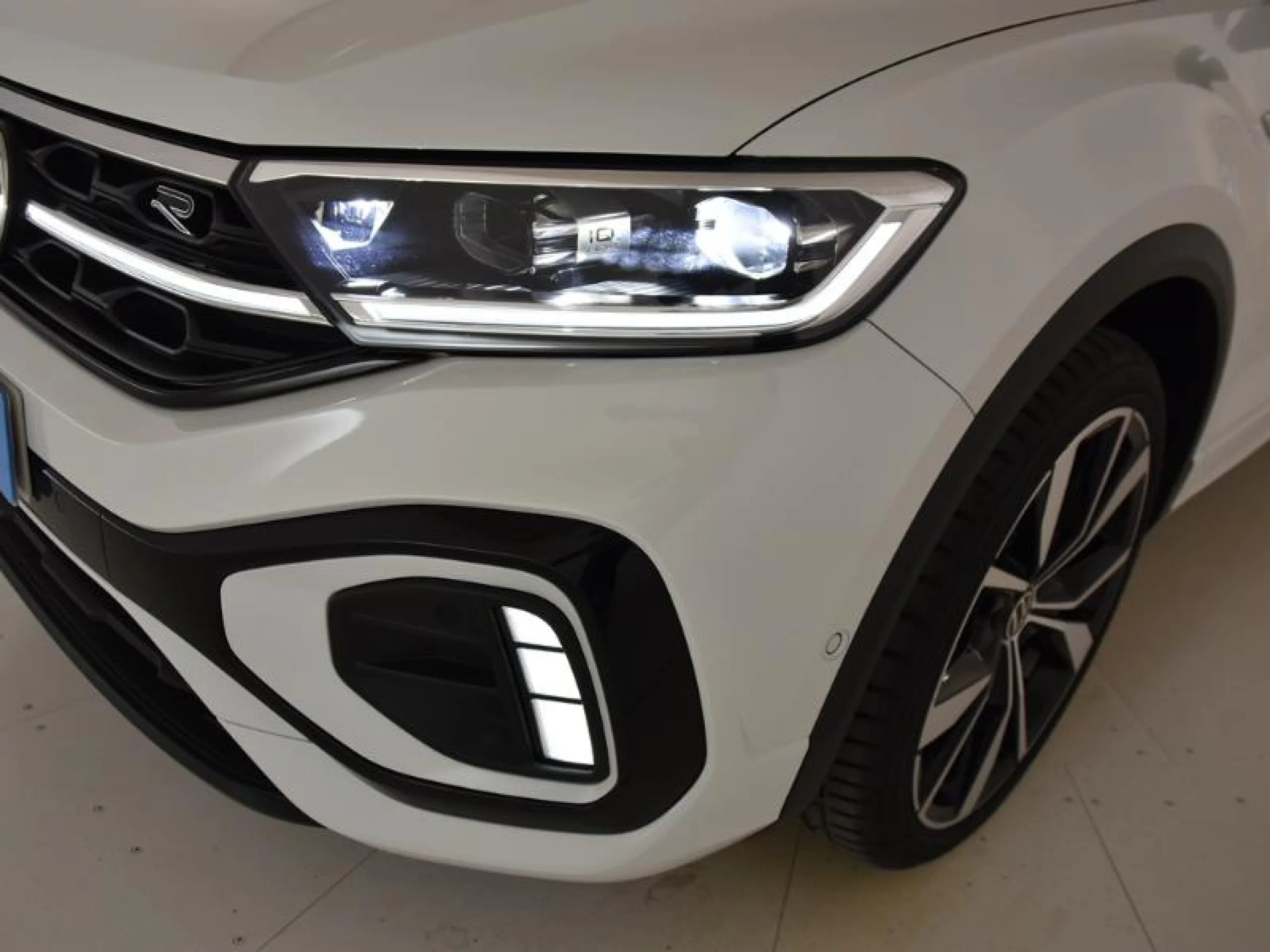 VOLKSWAGEN T ROC T ROC R LINE 1.0 TSI 85 KW (115 CV)  6 VEL. - Foto 19