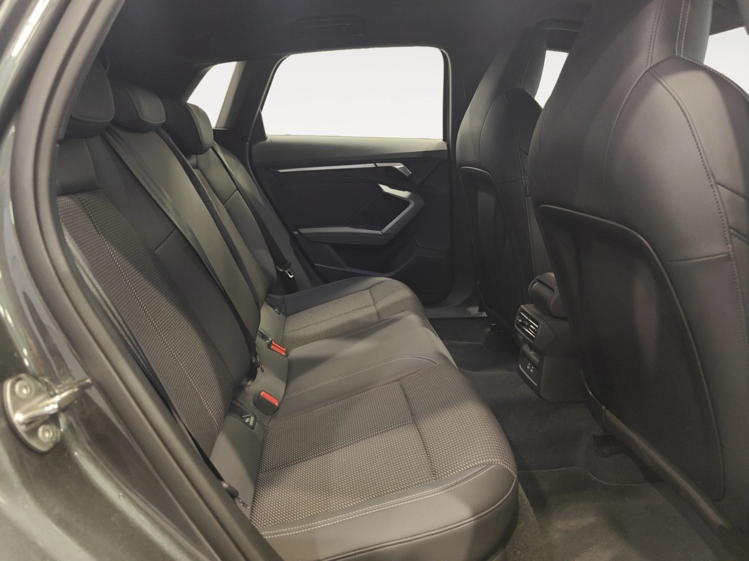 AUDI A3 SPORTBACK S LINE 35 TDI 110KW S TRONIC - Foto 6