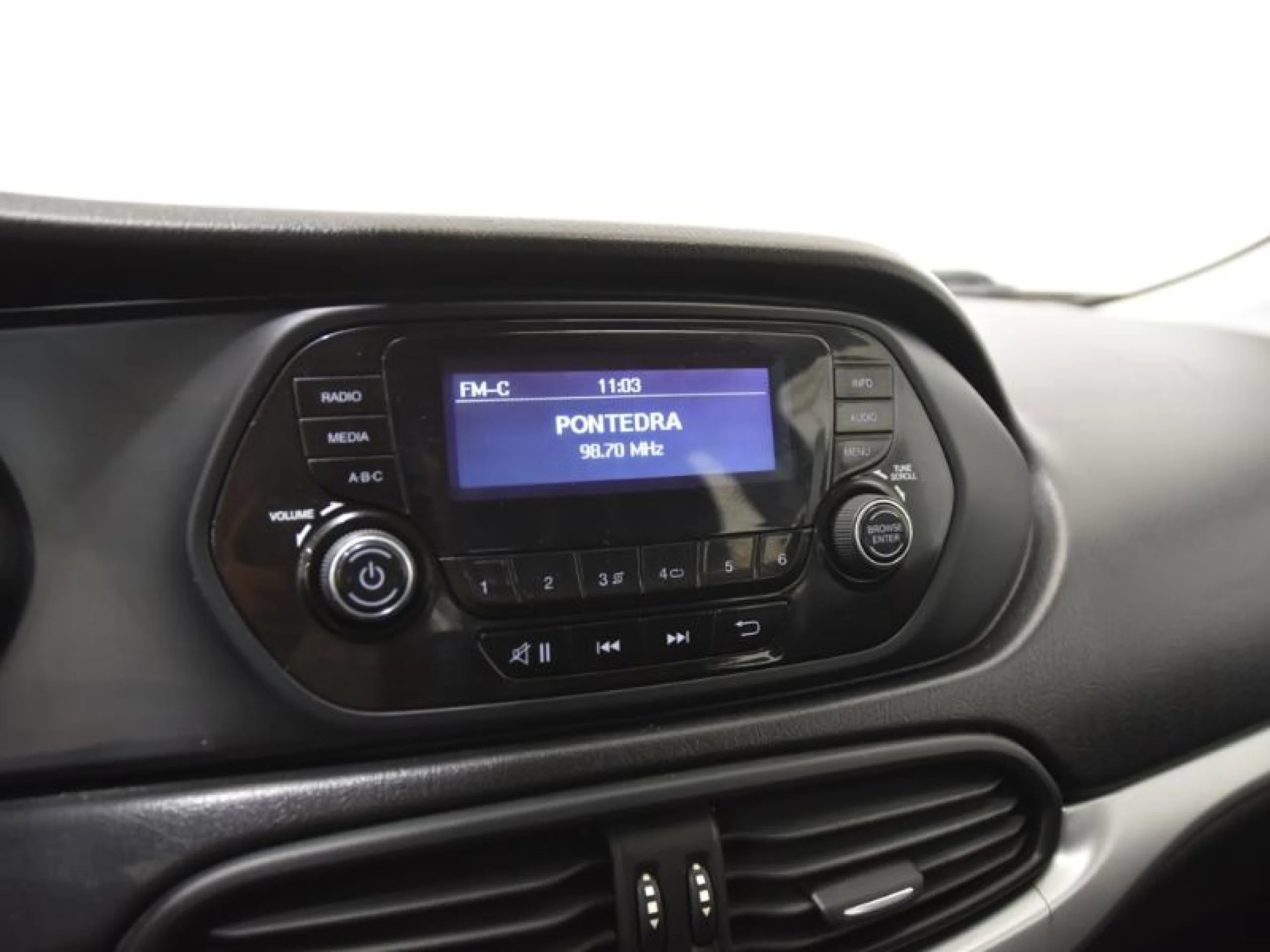 FIAT TIPO 1.4 16V POP BUSINESS 70KW (95CV) 5P. - Foto 12