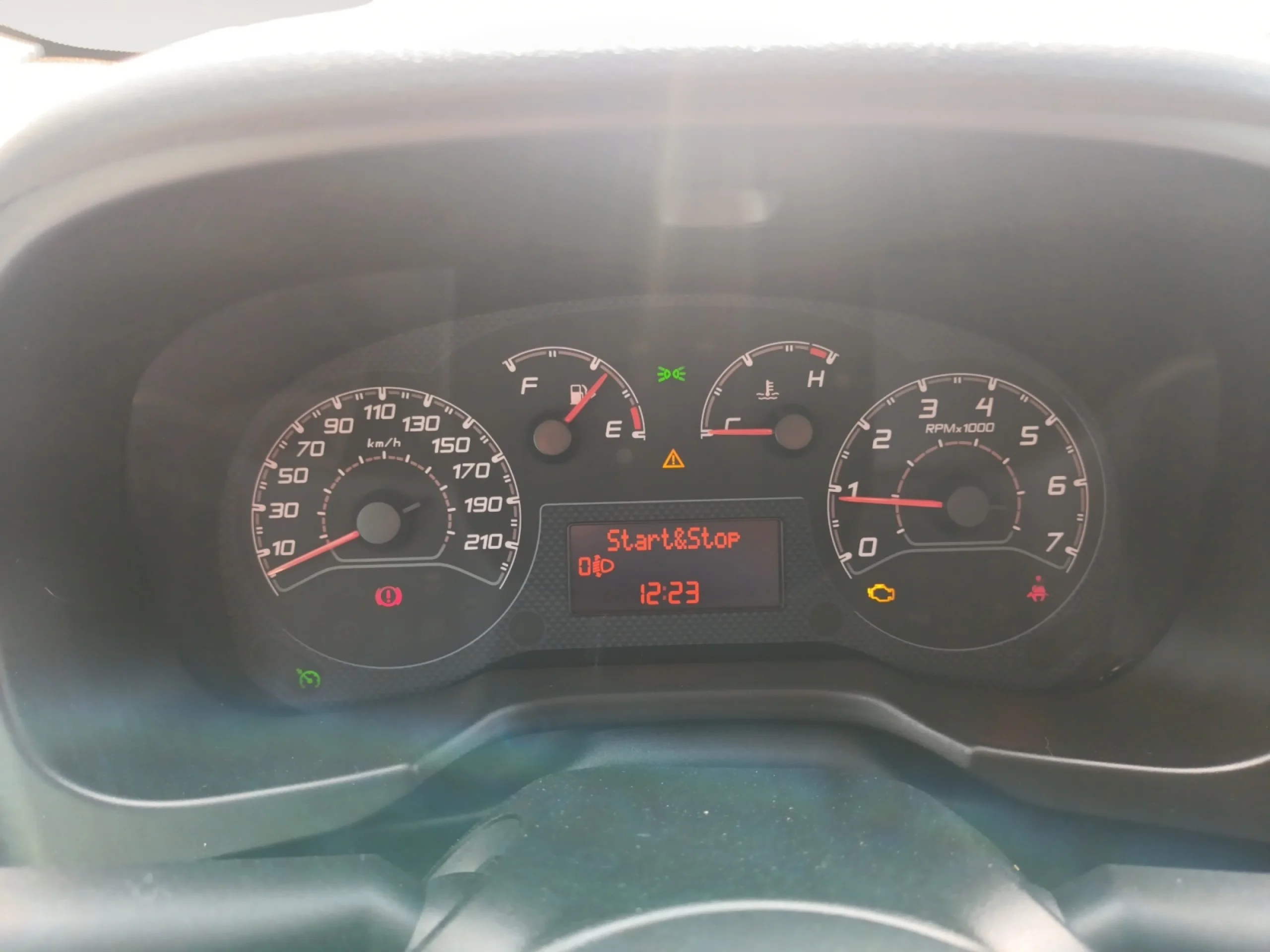 FIAT Fiorino FIORINO SERIE 2 CARGO SX N1 1.3 MJET 70 KW (95 CV) - Foto 14