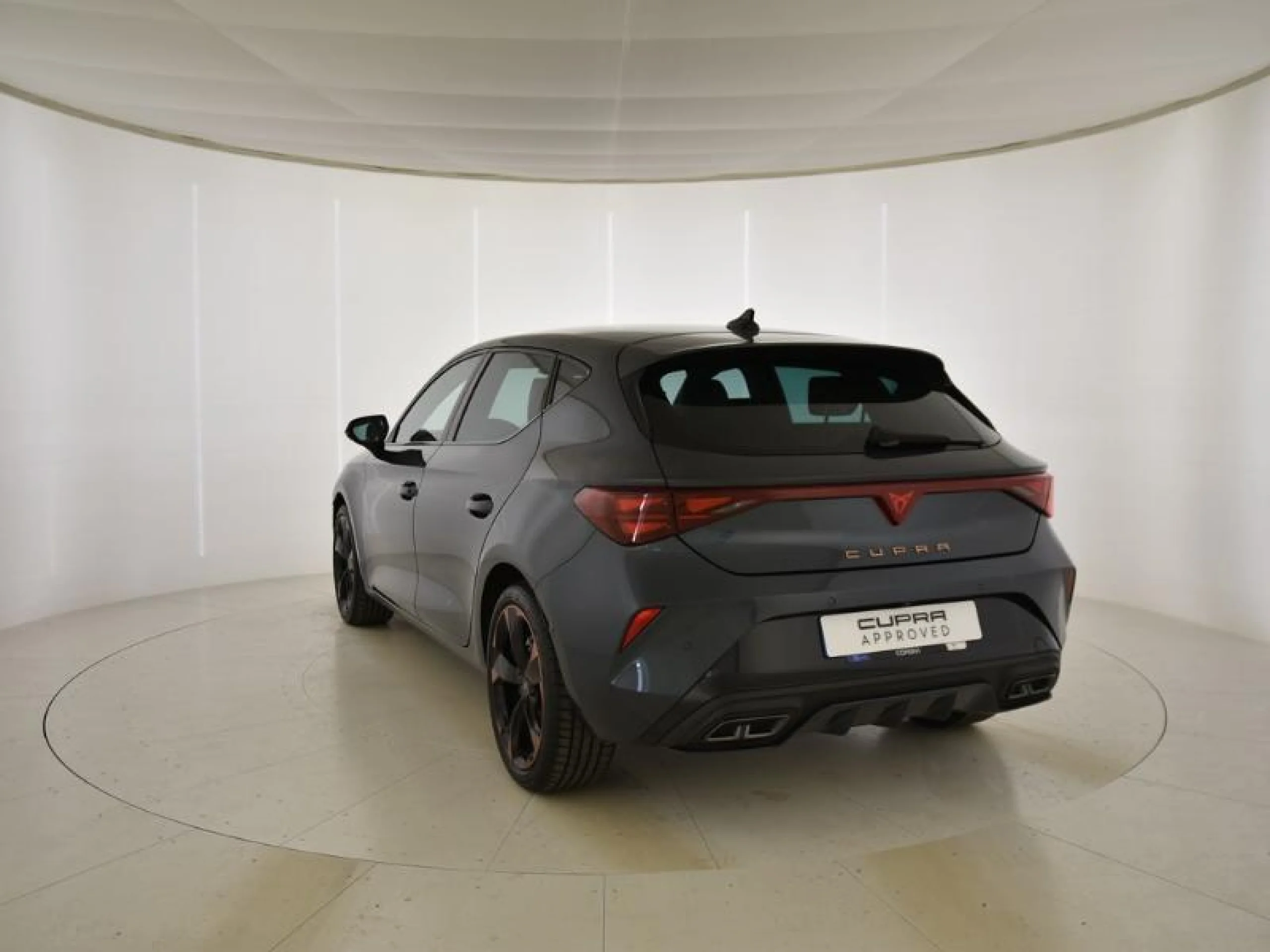 CUPRA LEON 1.5 ETSI 110KW (150CV) DSG - Foto 2