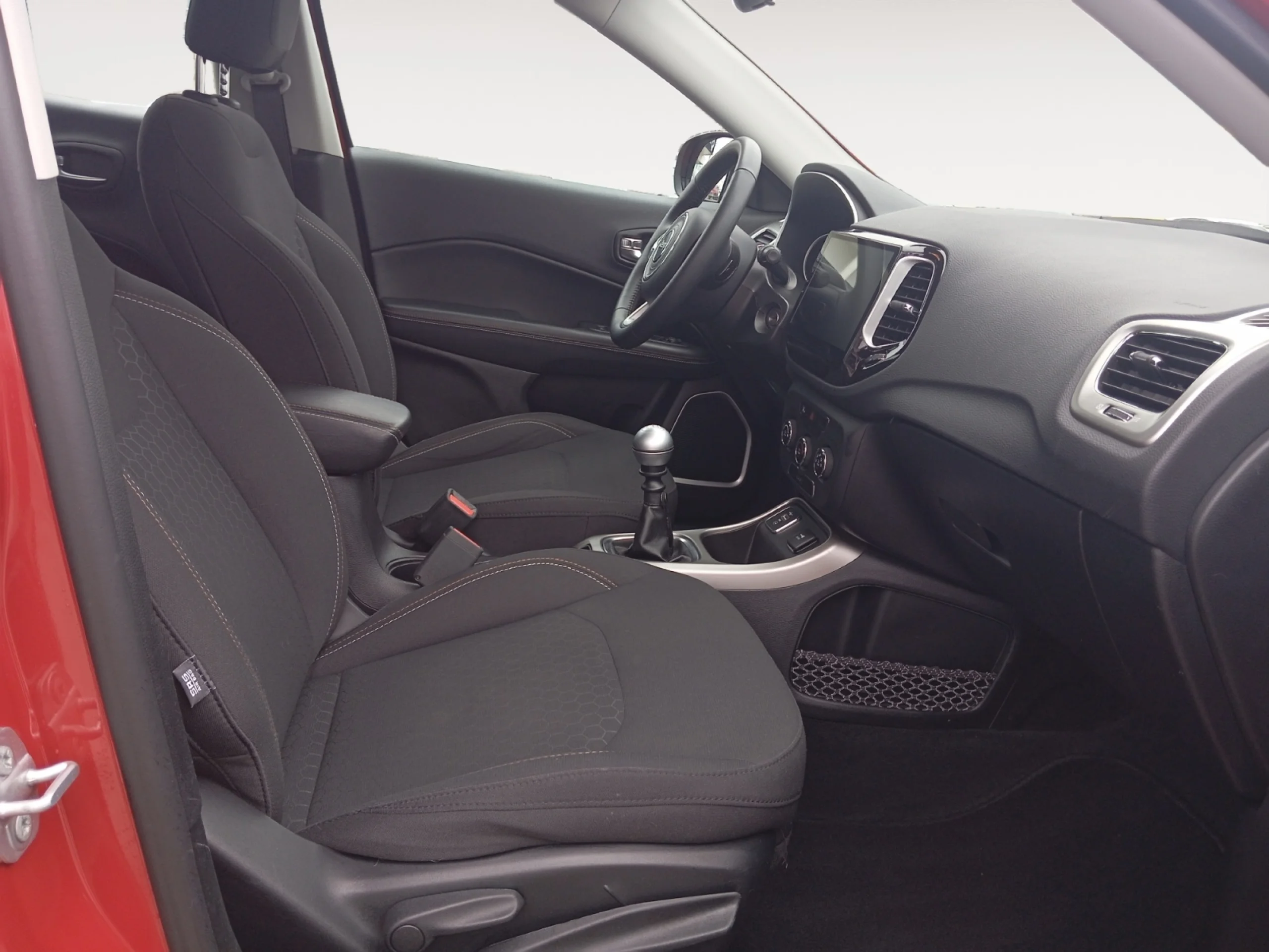 JEEP COMPASS 1.4 MAIR 103KW BUSINESS 4X2 - Foto 5