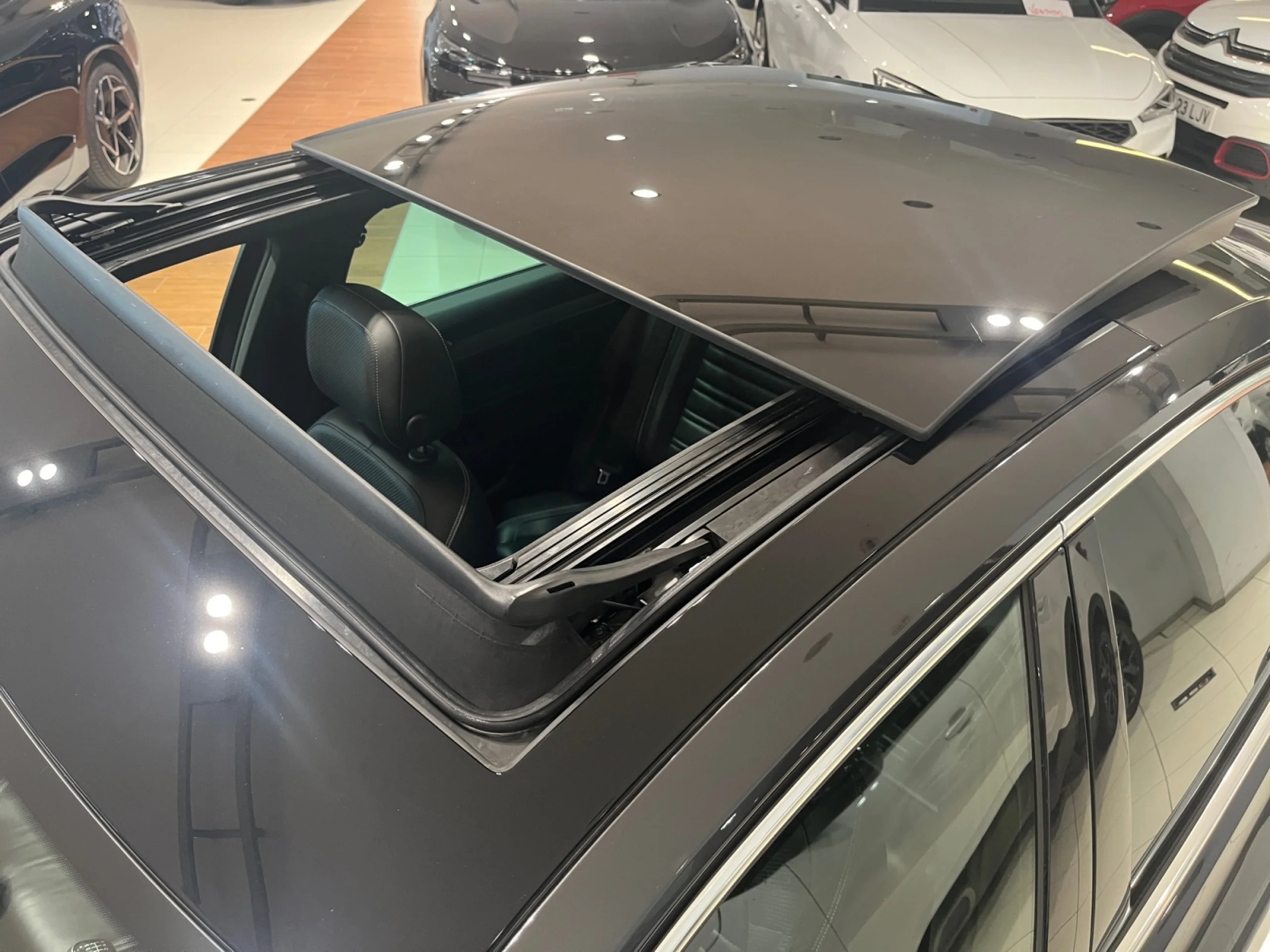 VOLKSWAGEN PASSAT R LINE 2.0 TDI 110KW (150CV) - Foto 24