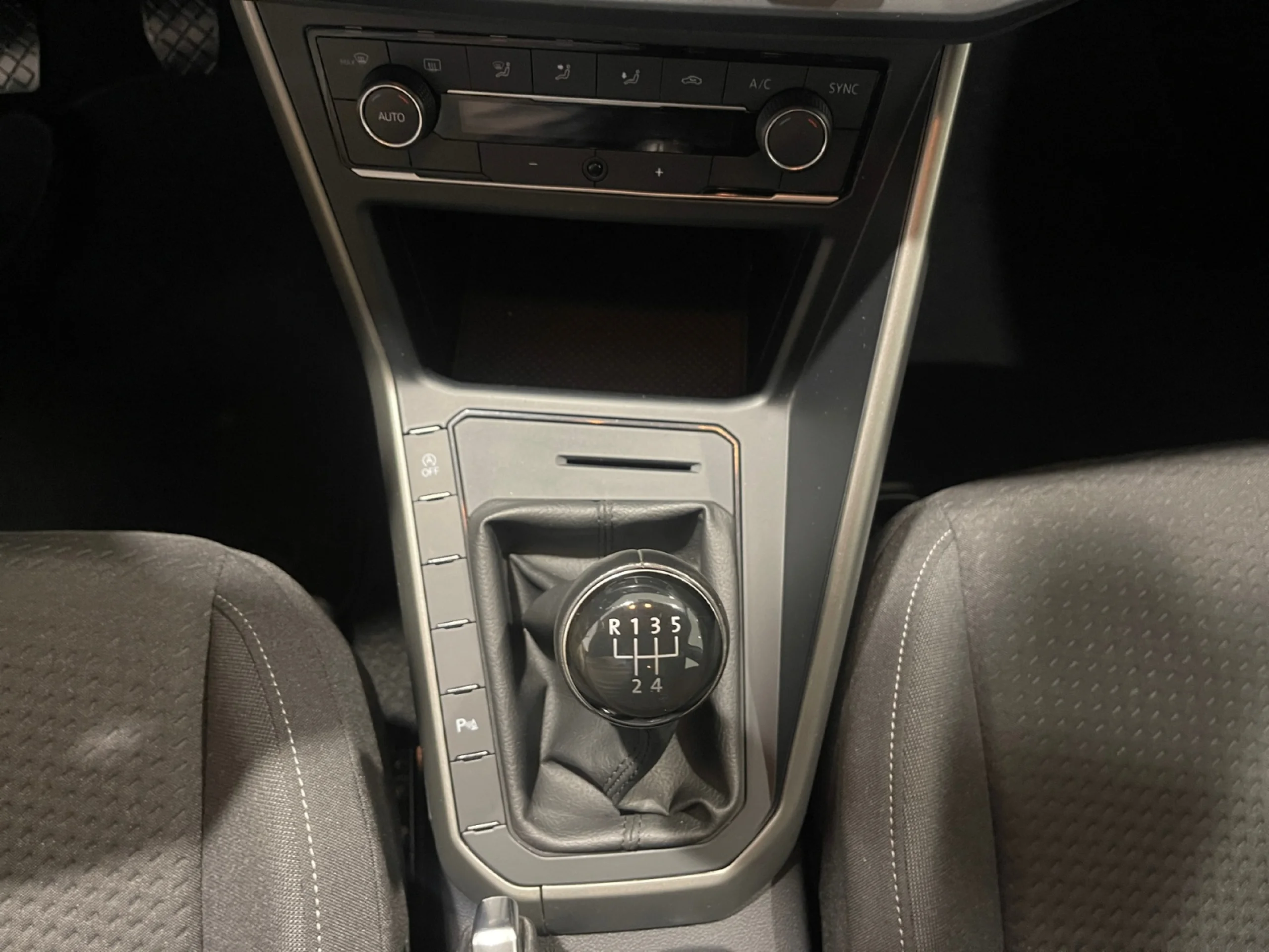 VOLKSWAGEN POLO ADVANCE 1.0 TSI 70KW (95CV) - Foto 11