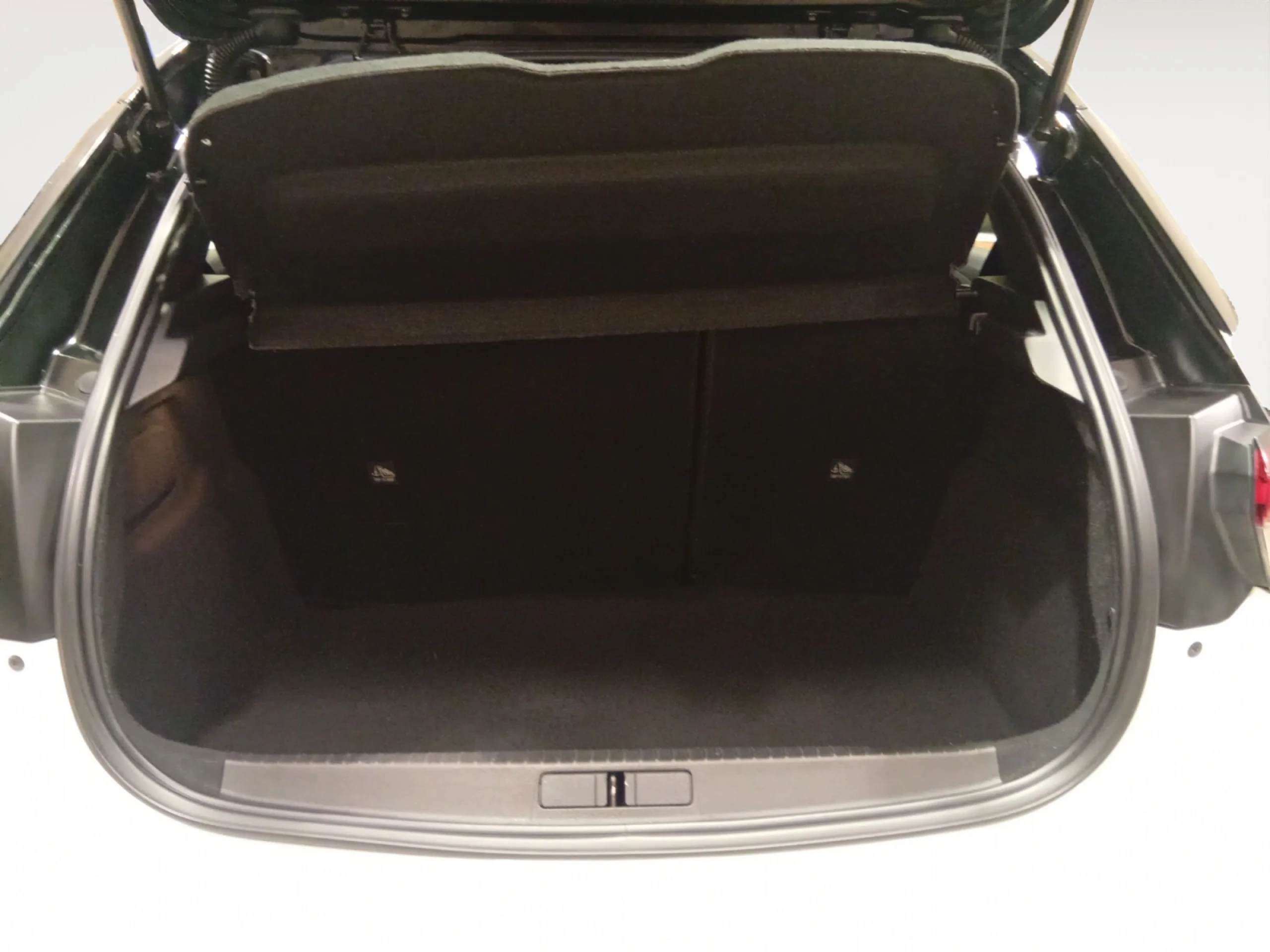 OPEL CORSA 1.2T XHL 74KW (100CV) GS - Foto 8