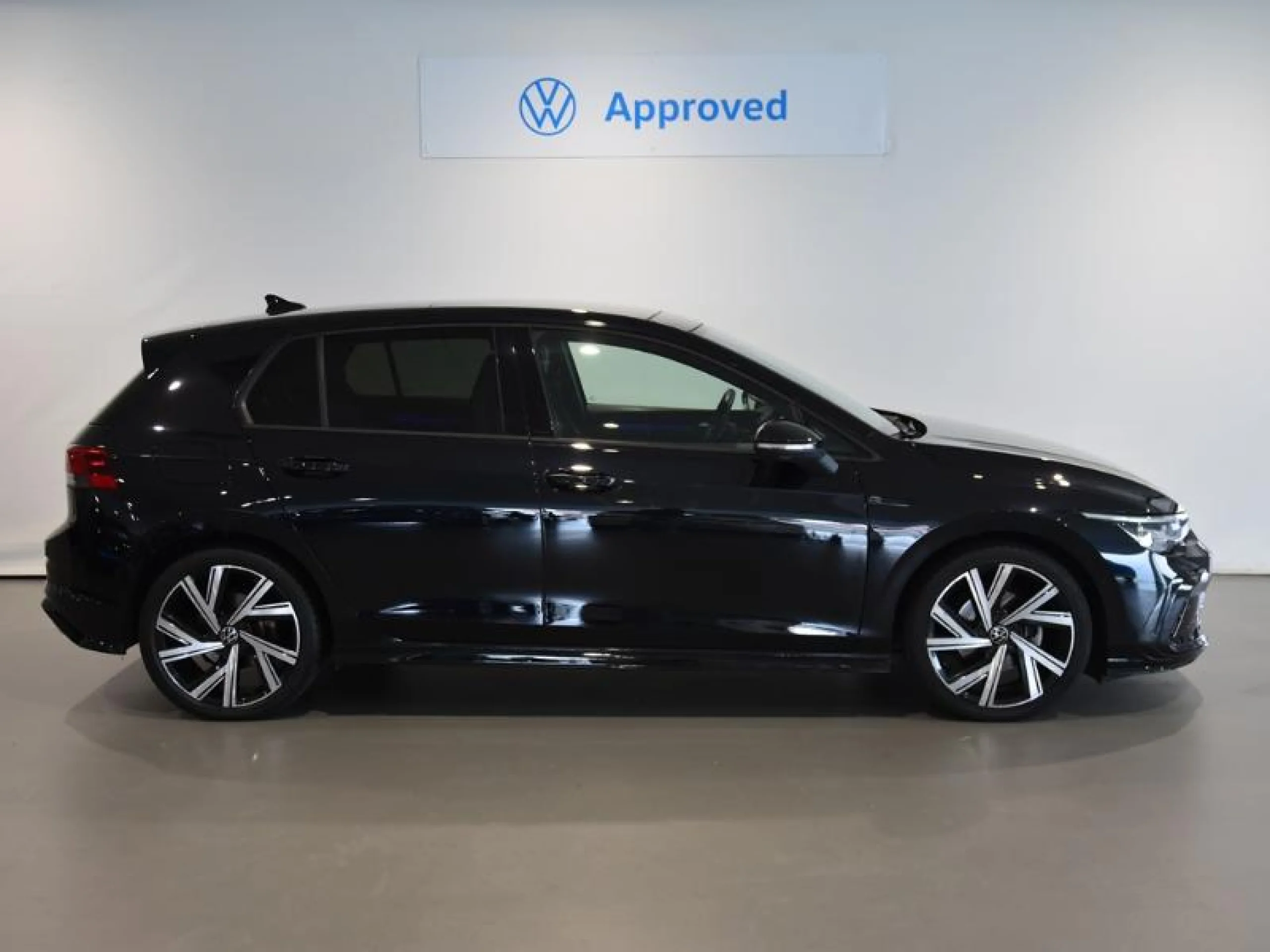 VOLKSWAGEN GOLF R LINE 2.0 TDI 110KW (150CV) DSG - Foto 3
