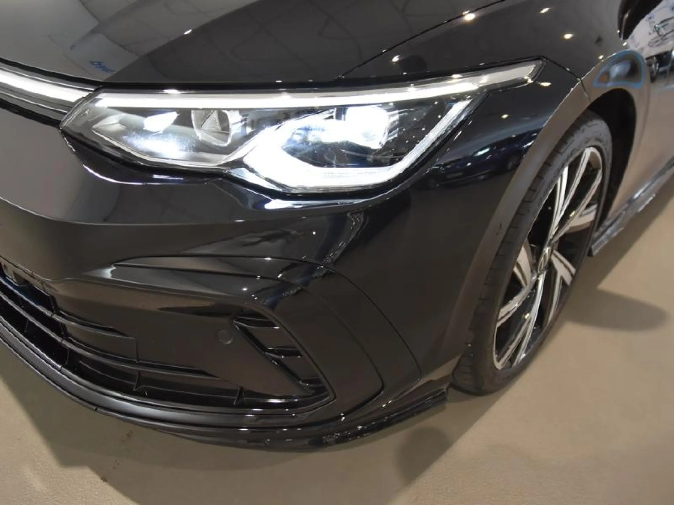 VOLKSWAGEN GOLF R LINE 2.0 TDI 110KW (150CV) DSG - Foto 20