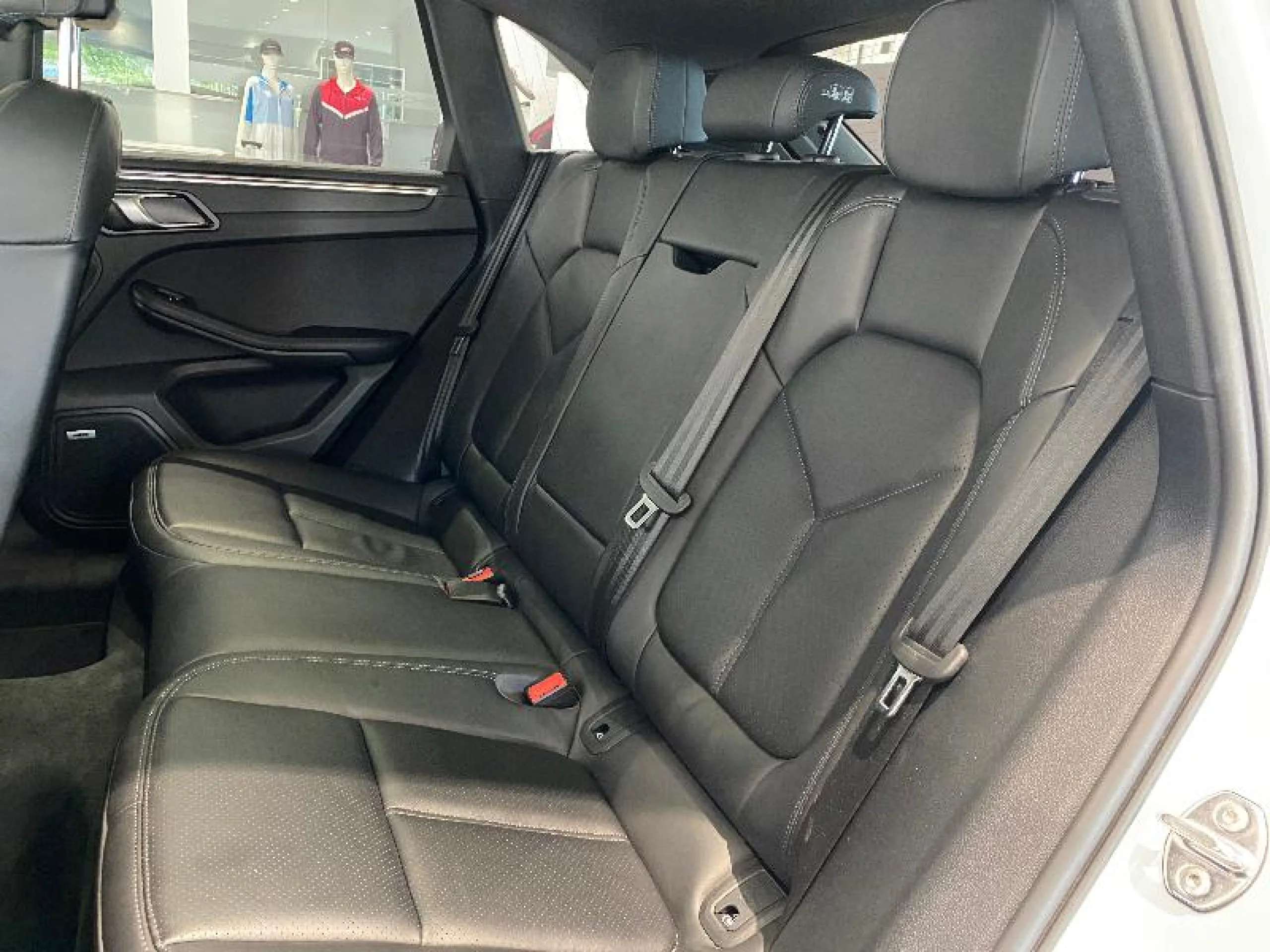 PORSCHE MACAN MACAN - Foto 21