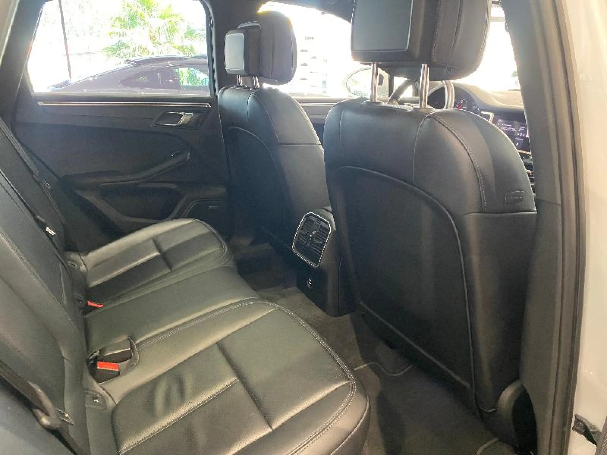 PORSCHE MACAN MACAN - Foto 24