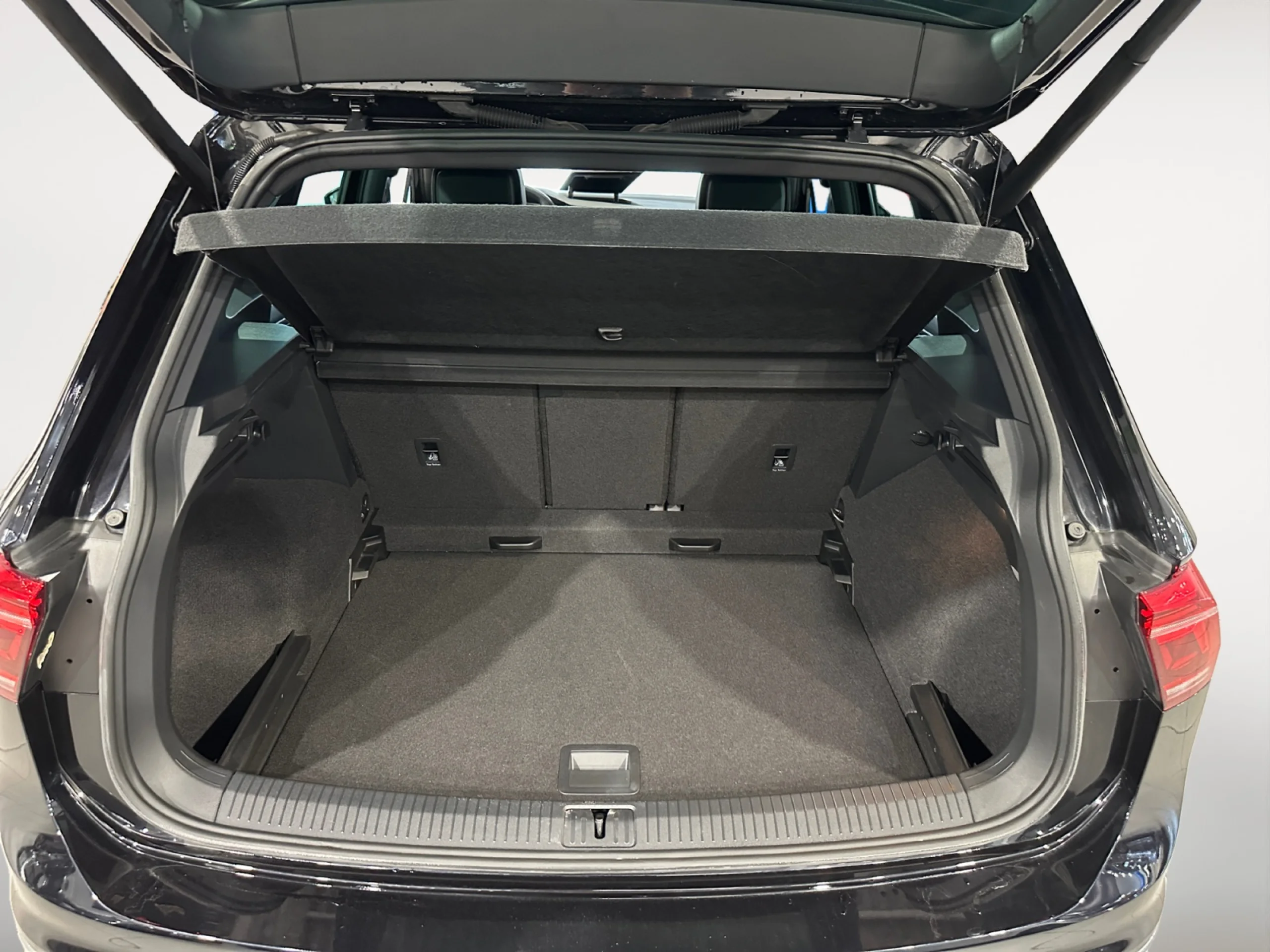 VOLKSWAGEN TIGUAN R LINE 1.5 TSI 110KW (150CV) DSG - Foto 7