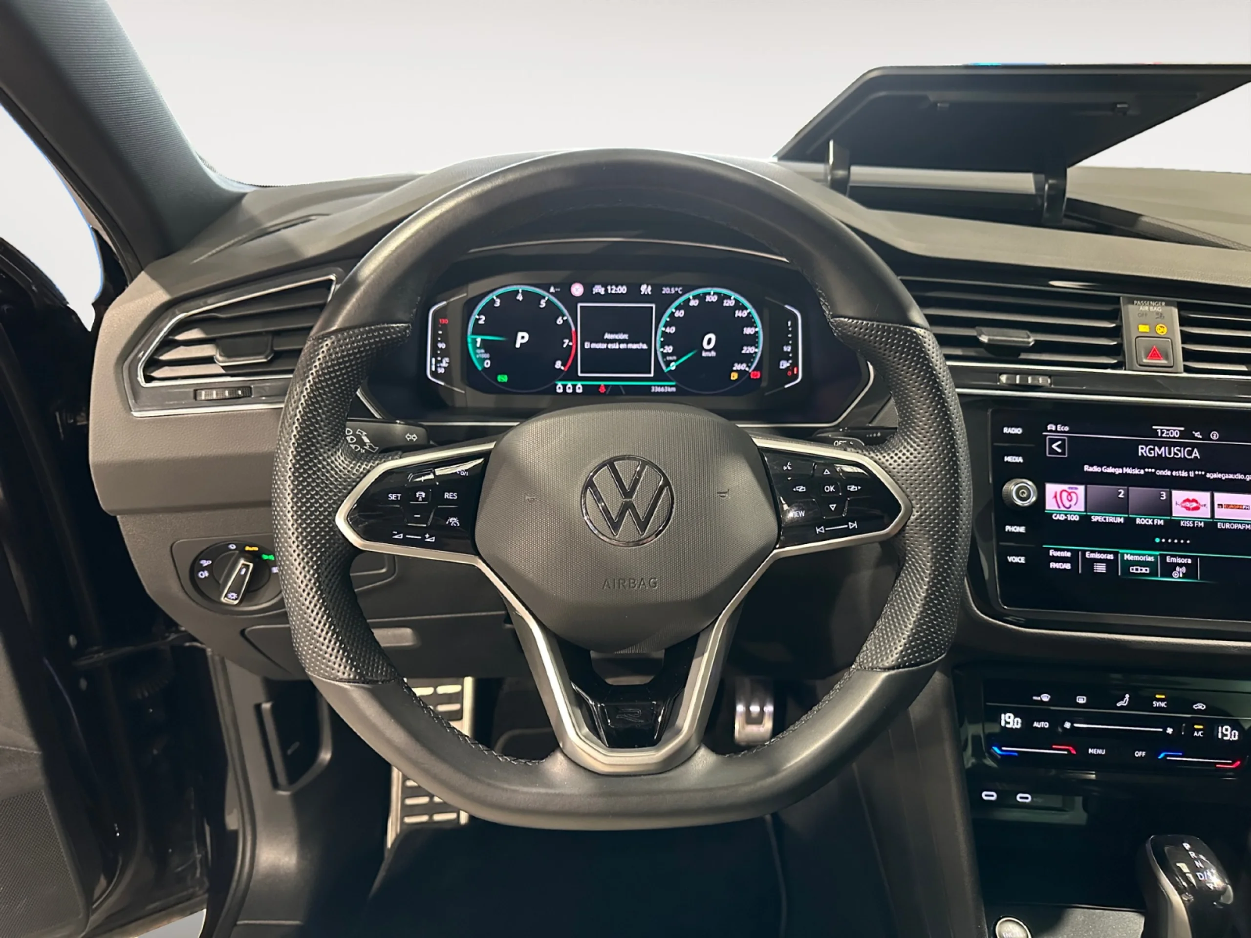 VOLKSWAGEN TIGUAN R LINE 1.5 TSI 110KW (150CV) DSG - Foto 11