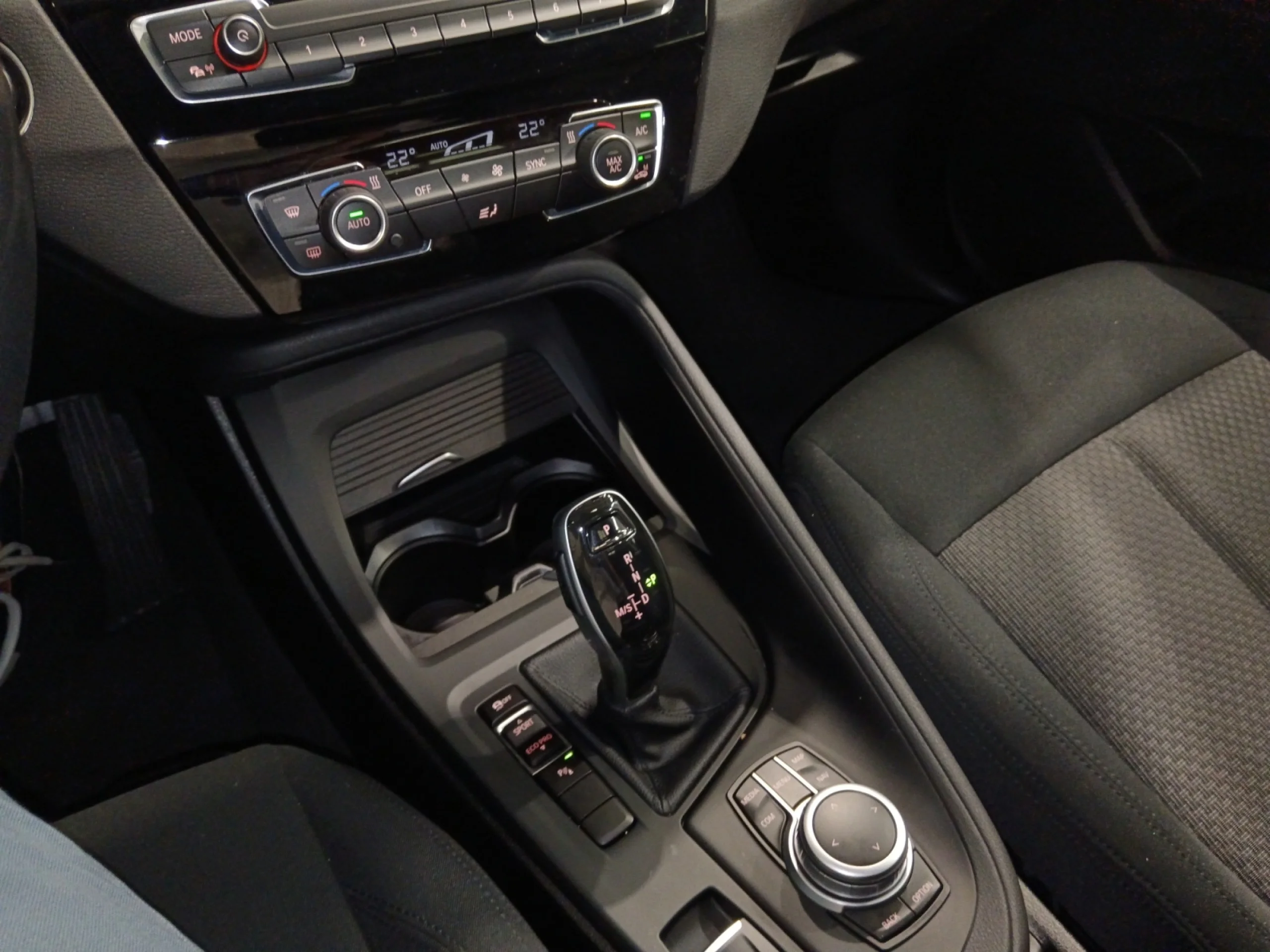 BMW X1 SDRIVE18I - Foto 14