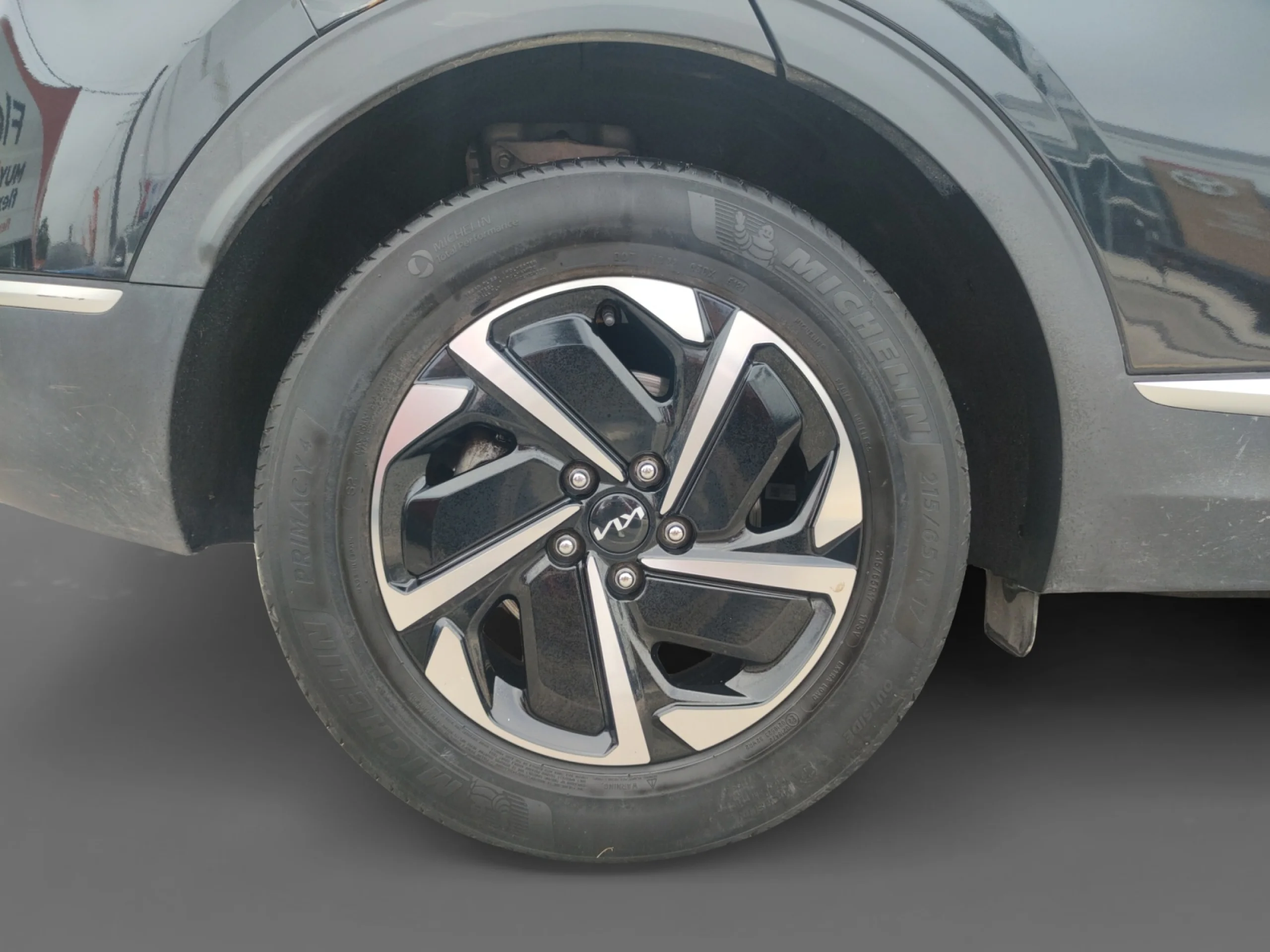 KIA SPORTAGE 1.6 T GDI HEV 171KW (230CV) DRIVE 4X2 - Foto 8