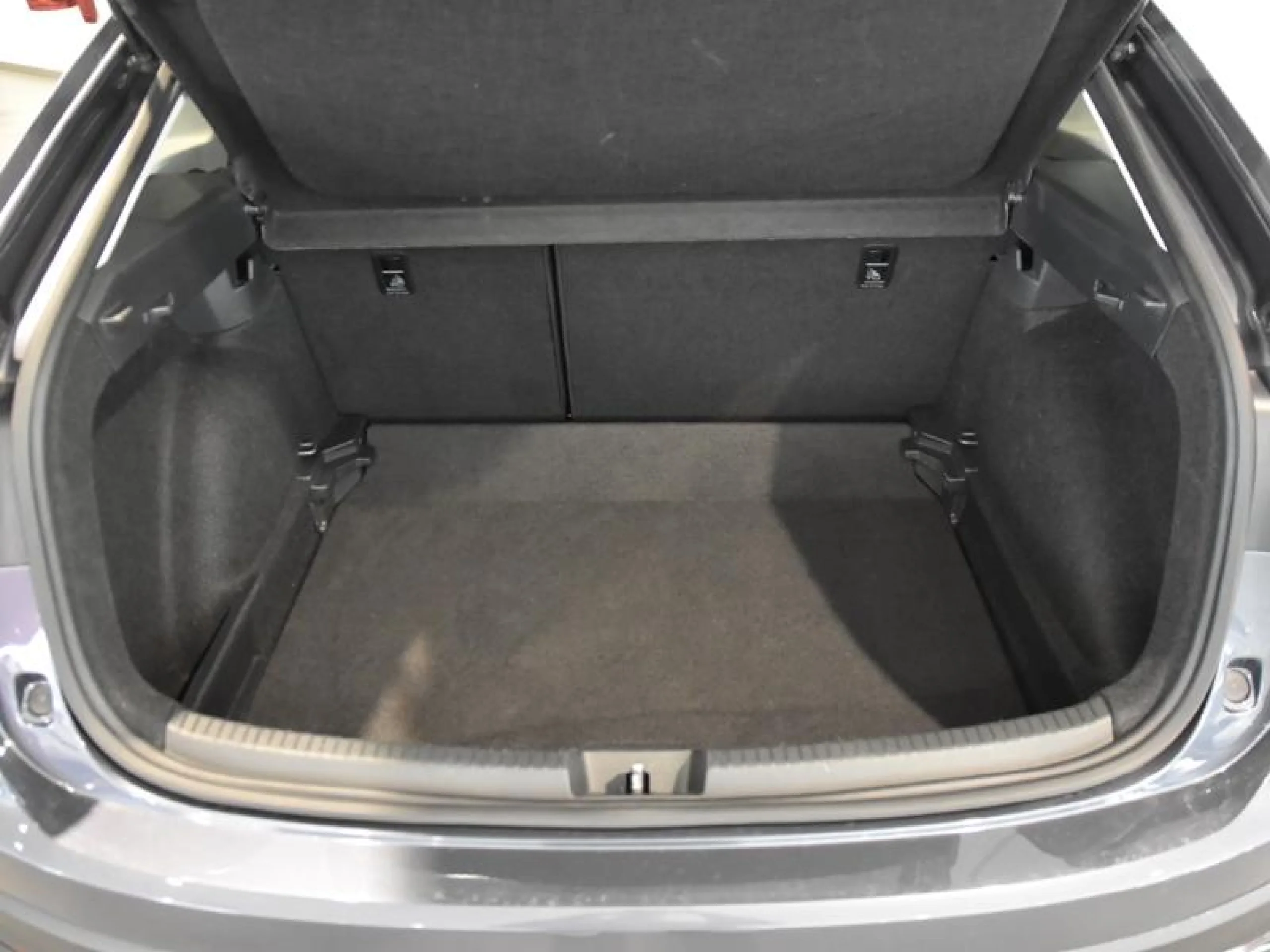 VOLKSWAGEN TAIGO LIFE 1.0 TSI 81KW (110CV) DSG - Foto 7