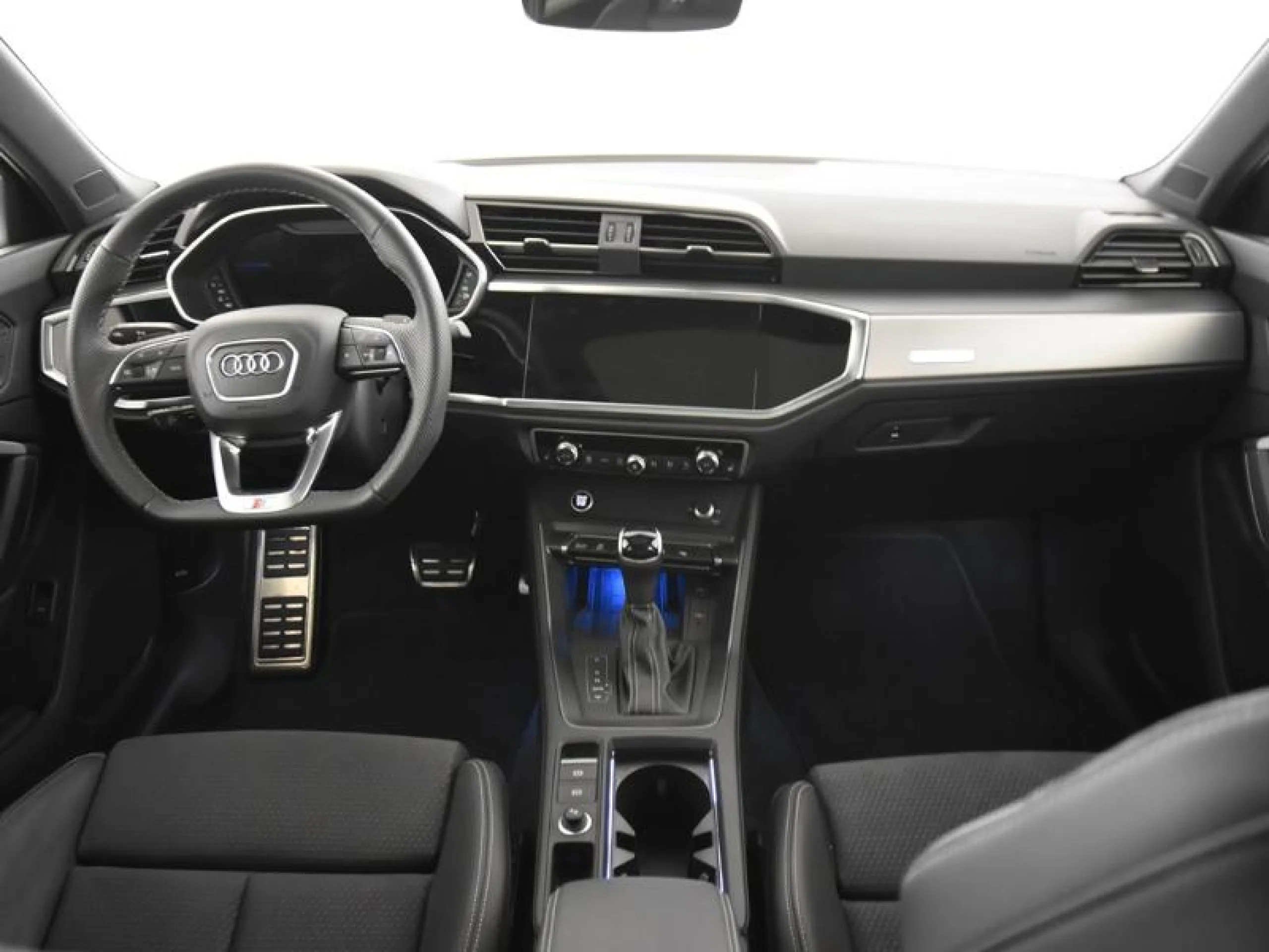 AUDI Q3 SPORTBACK BLACK LINE 35 TDI 110KW (150CV) S TRONIC - Foto 4