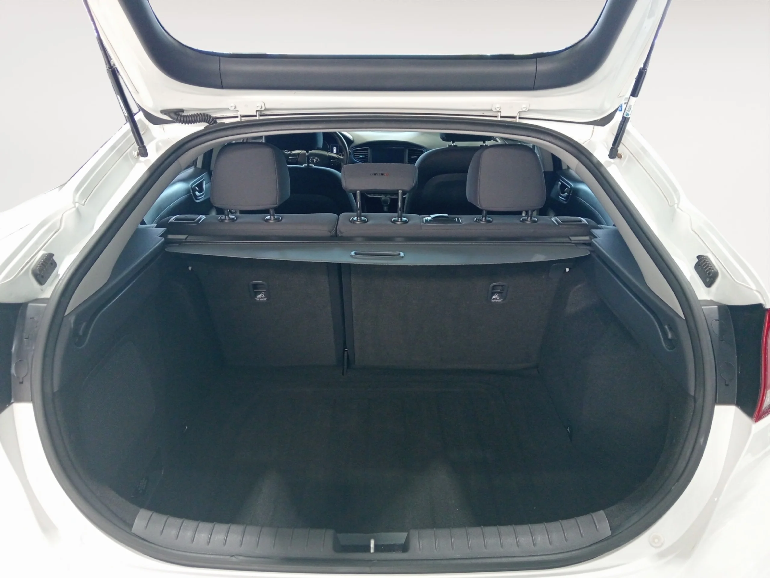 HYUNDAI IONIQ 1.6 GDI HEV KLASS DCT - Foto 7