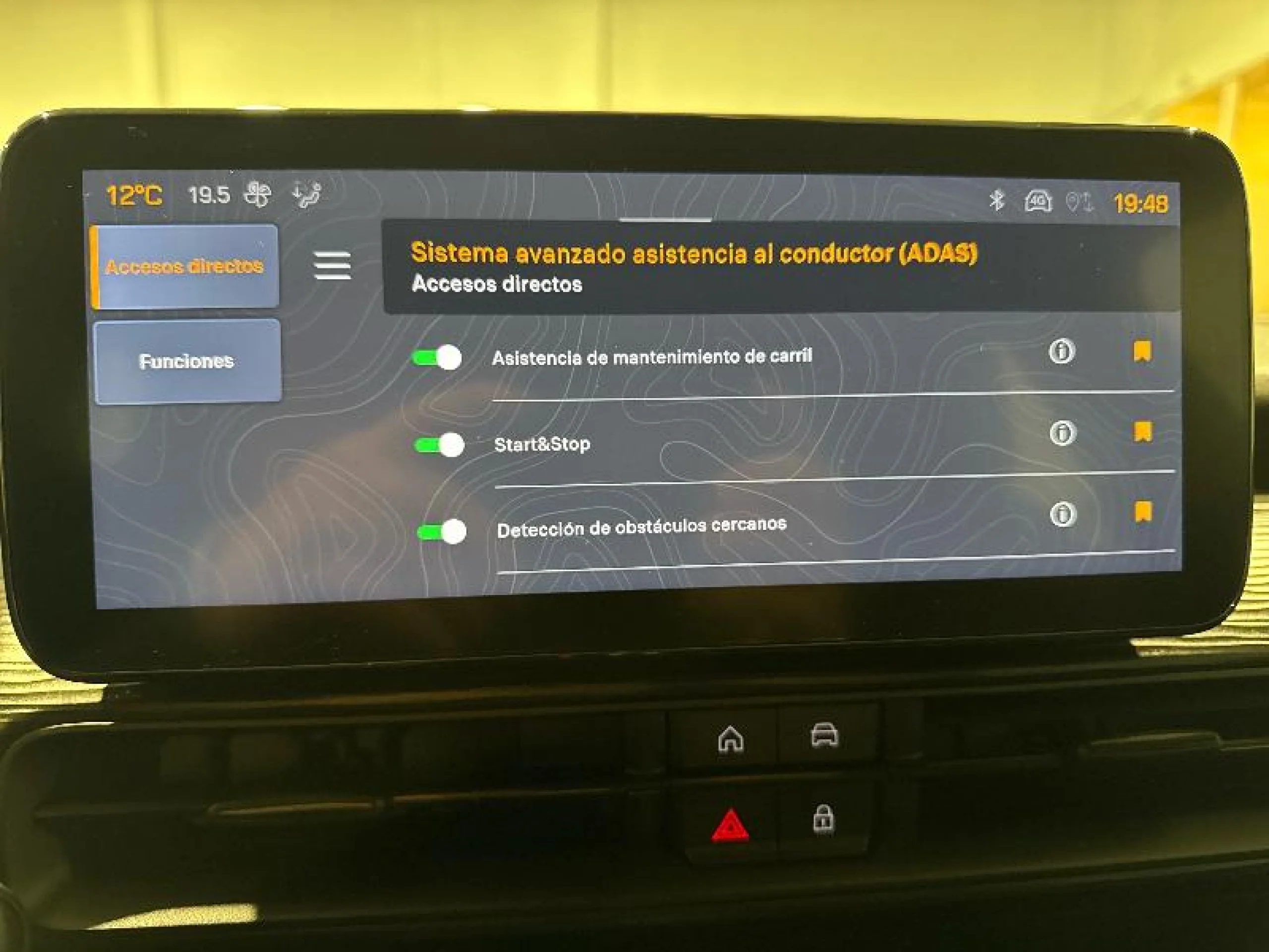 JEEP AVENGER 1.2 G 74KW (100CV) ALTITUDE - Foto 19