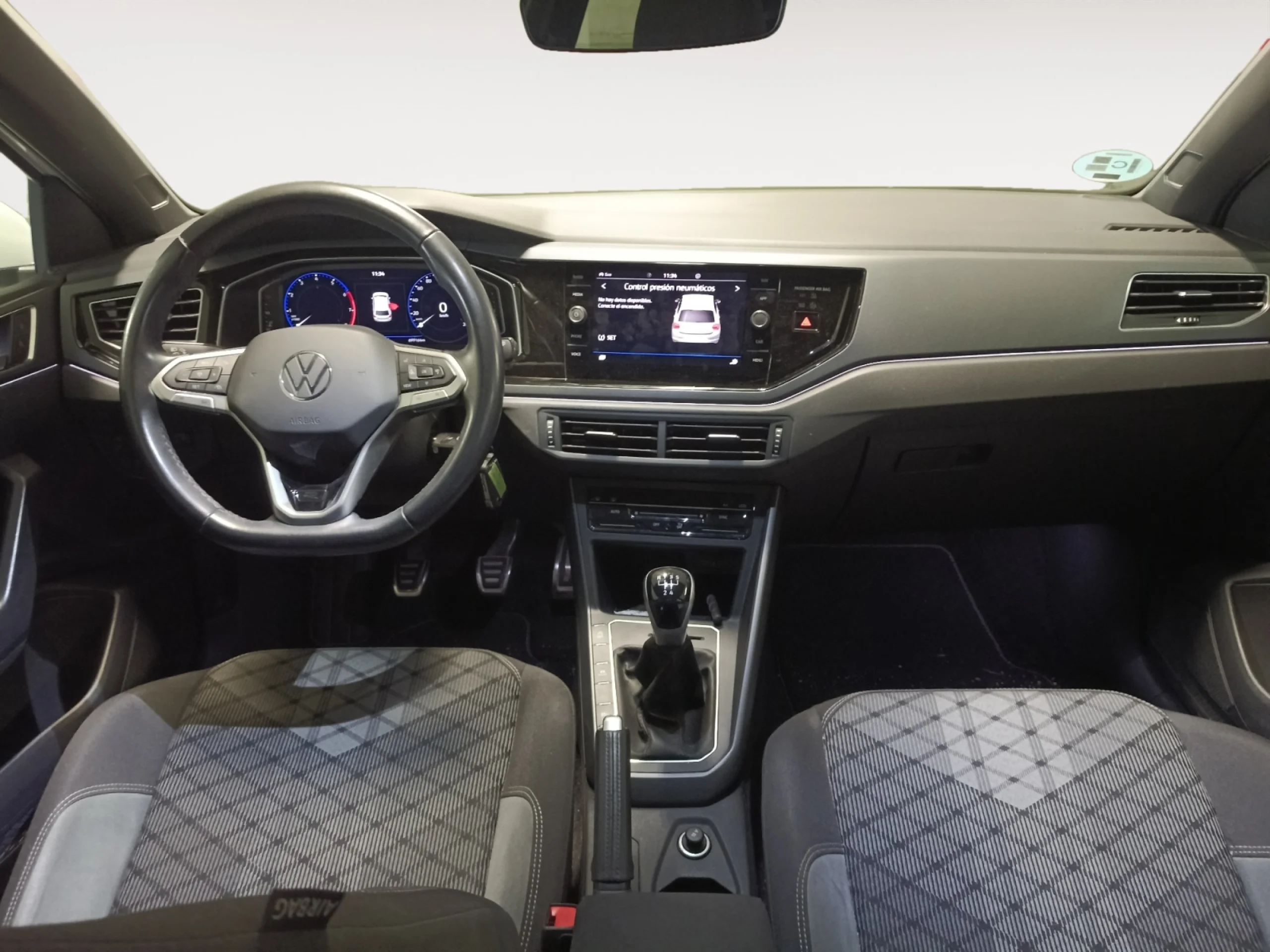 VOLKSWAGEN POLO R LINE 1.0 TSI 70KW (95CV) - Foto 4