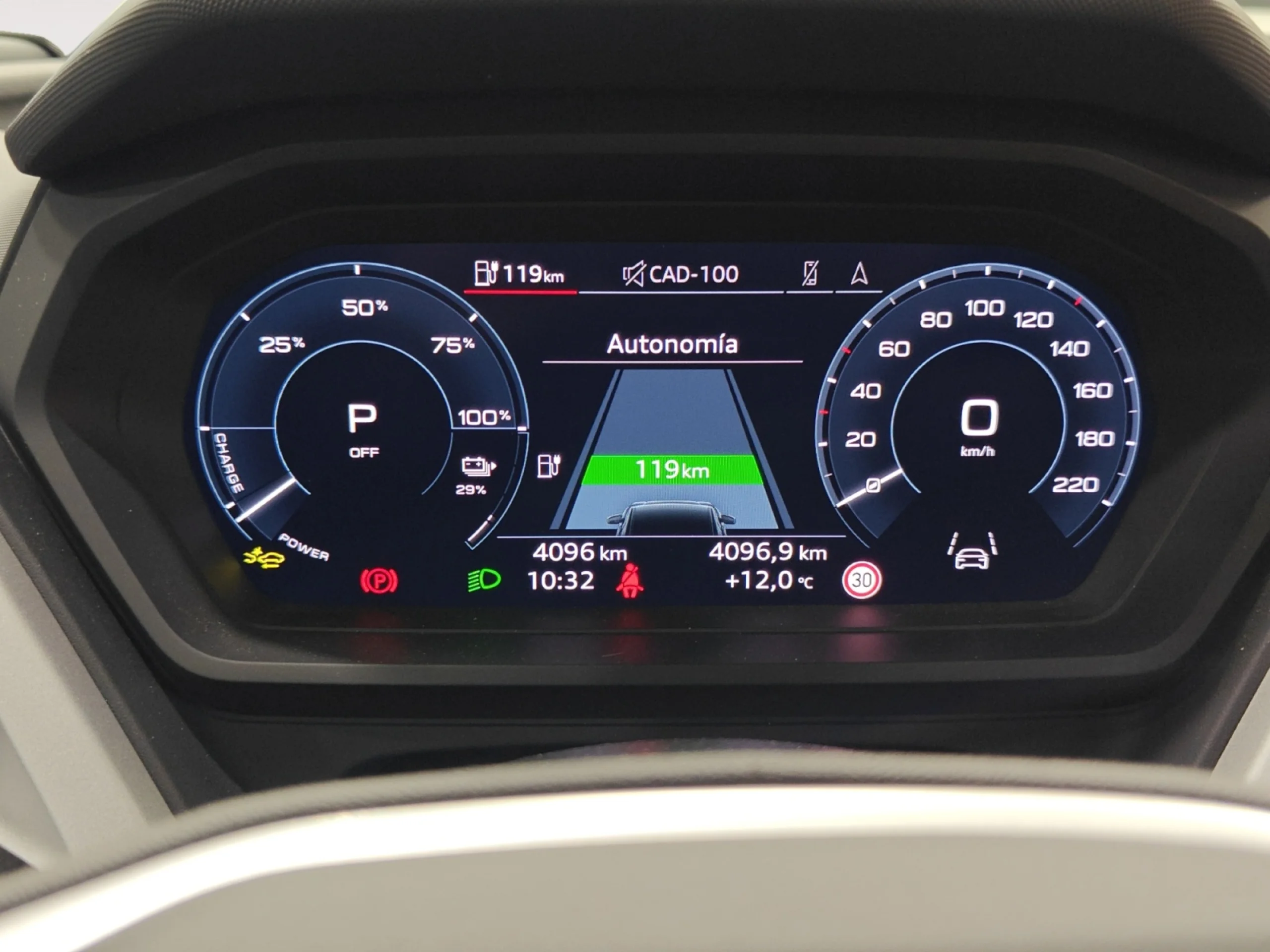 AUDI Q4 E TRON ADVANCED 40 E TRON 150KW 63KWH - Foto 15