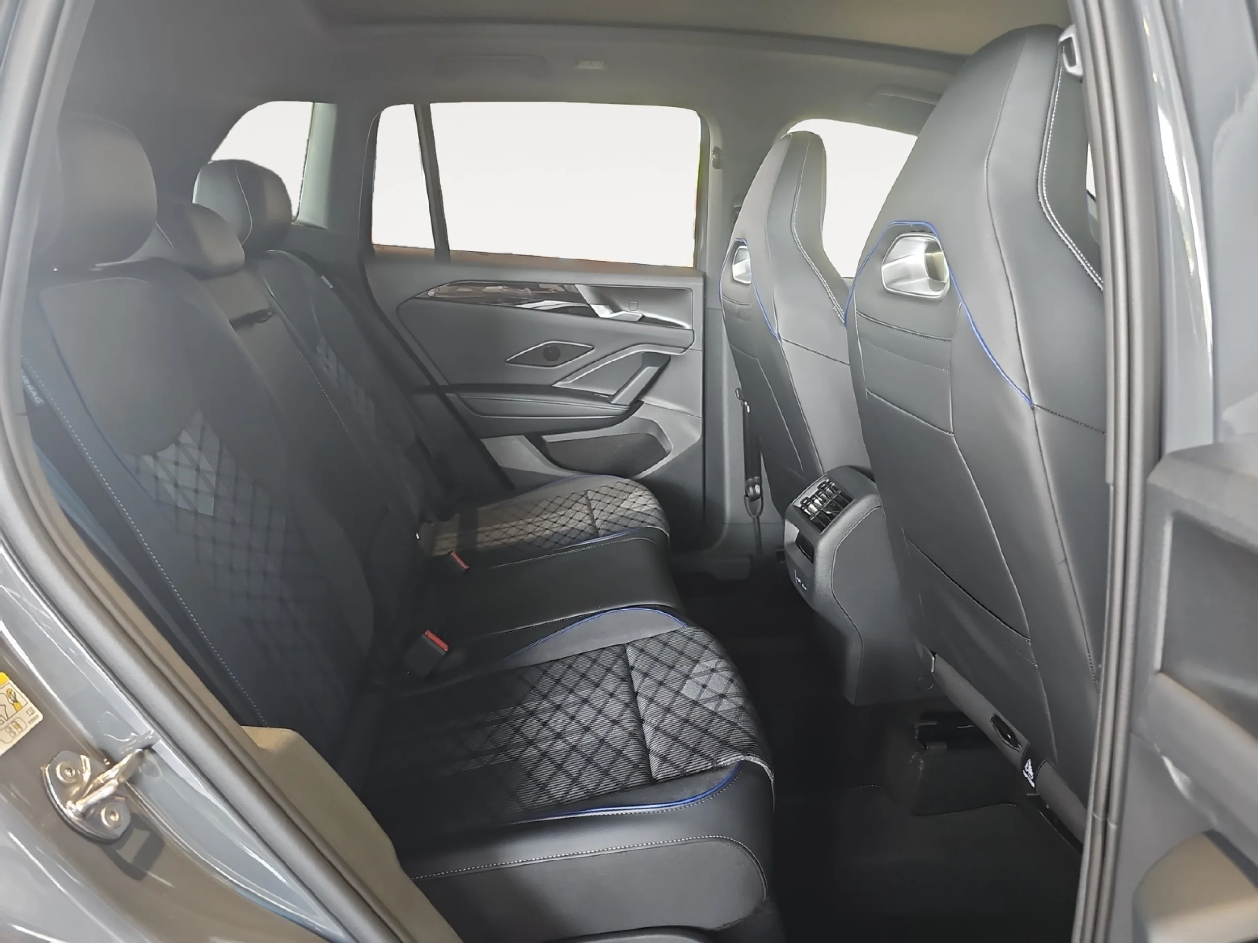 VOLKSWAGEN TIGUAN R LINE 2.0 TDI 110KW (150CV) DSG - Foto 7