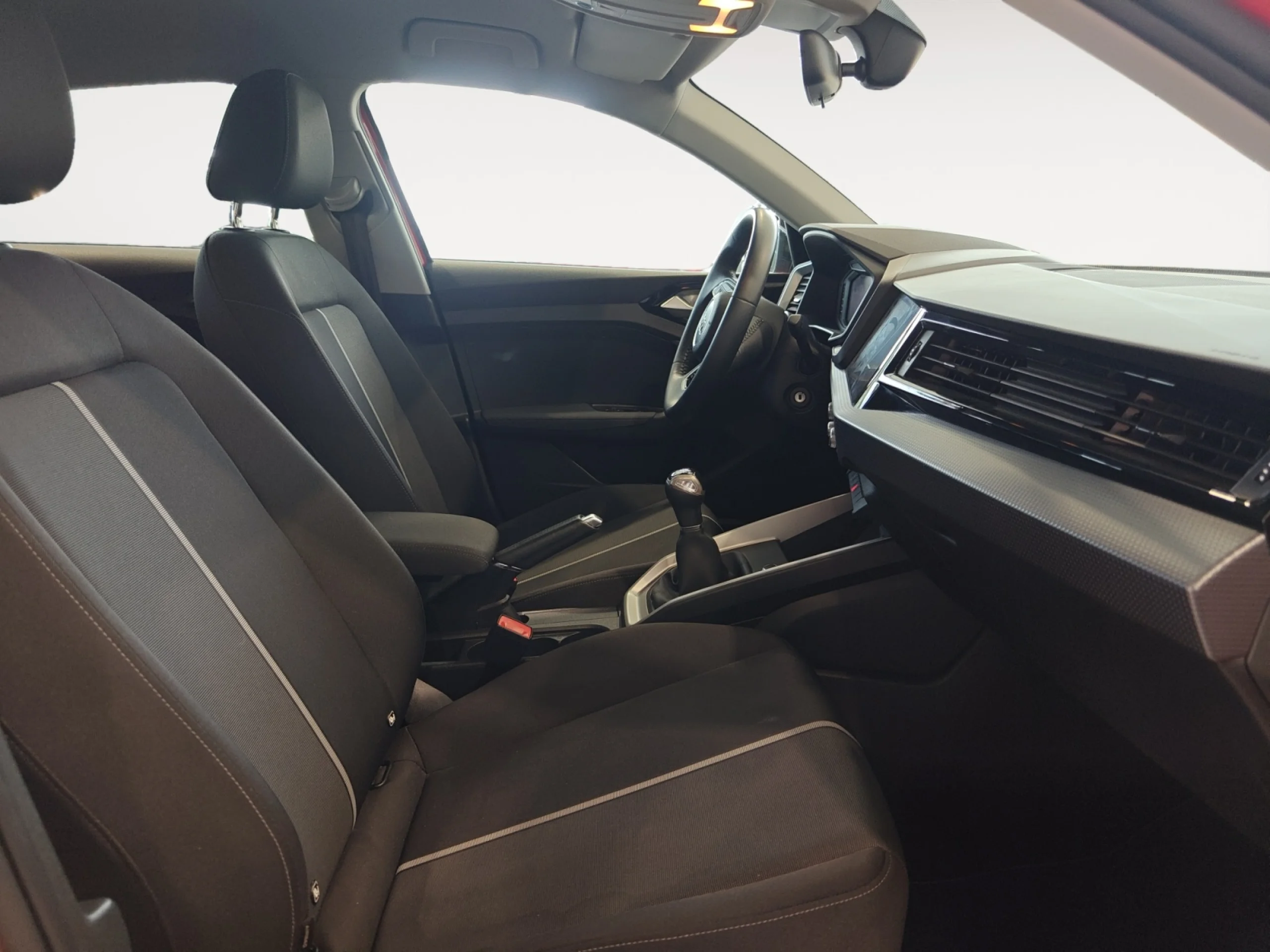 AUDI A1 25 TFSI 70KW (95CV) SPORTBACK - Foto 5