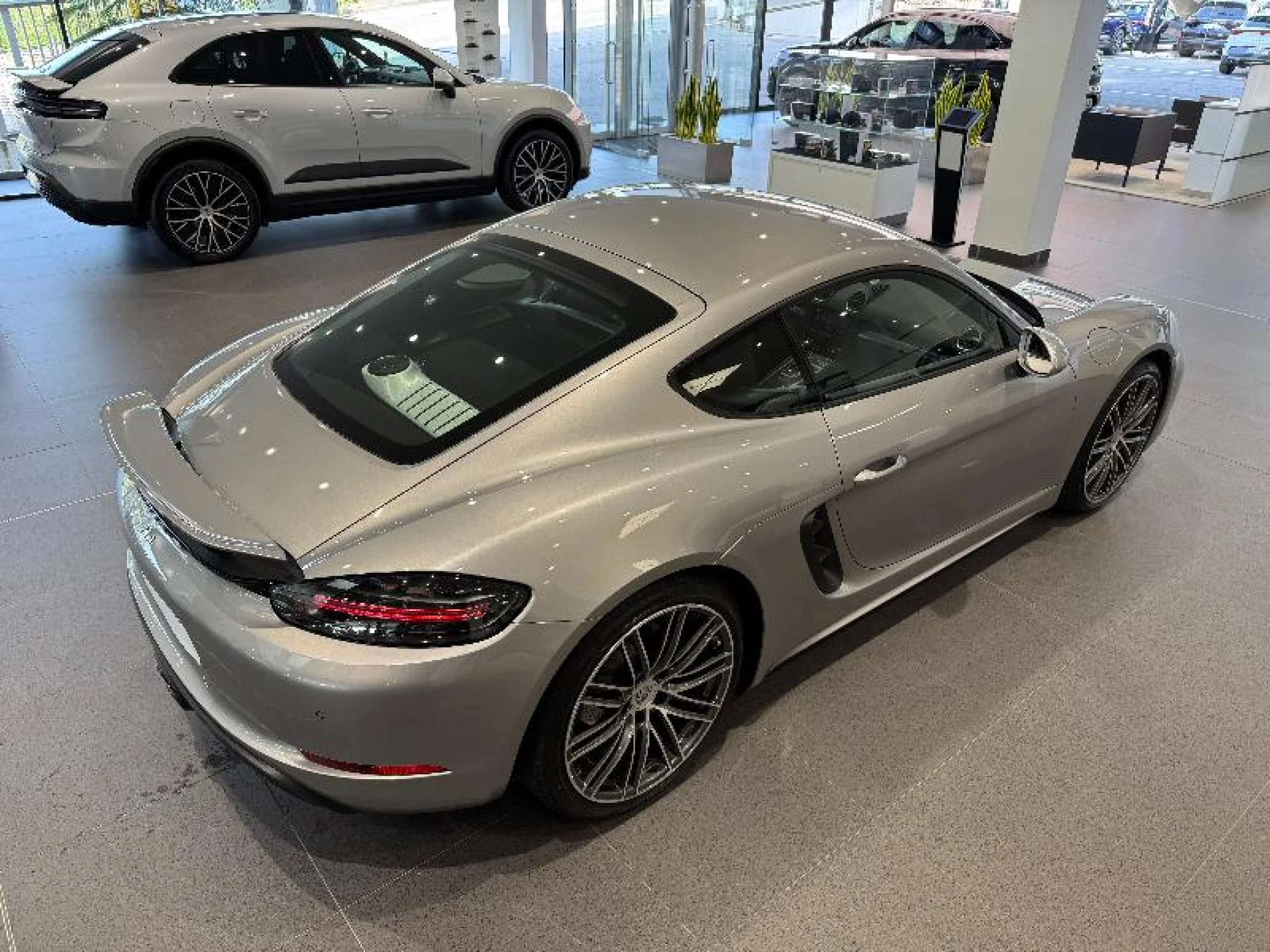 PORSCHE 718 CAYMAN - Foto 11