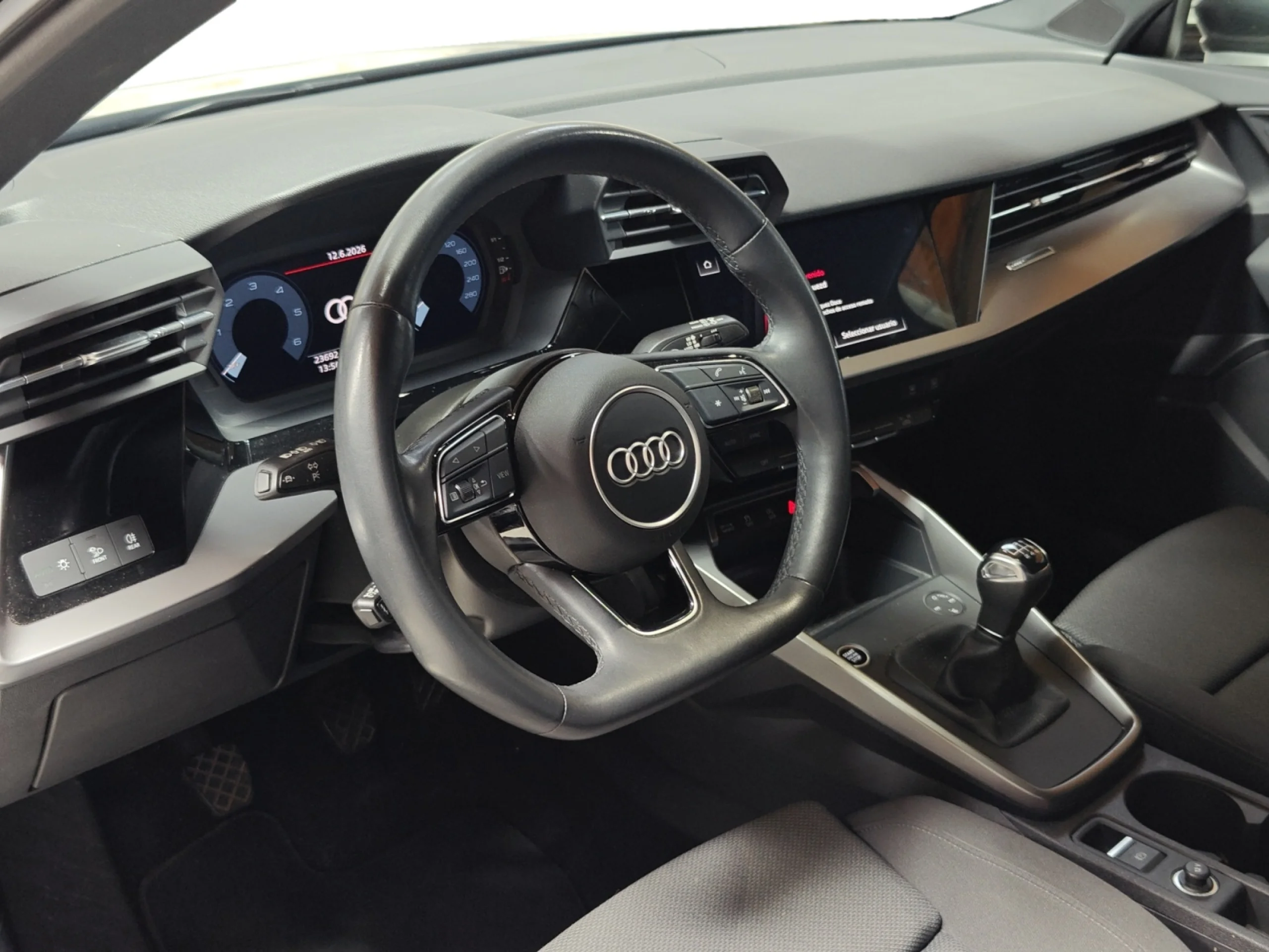 AUDI A3 SPORTBACK BLACK LINE 35 TDI 110KW(150CV) - Foto 9