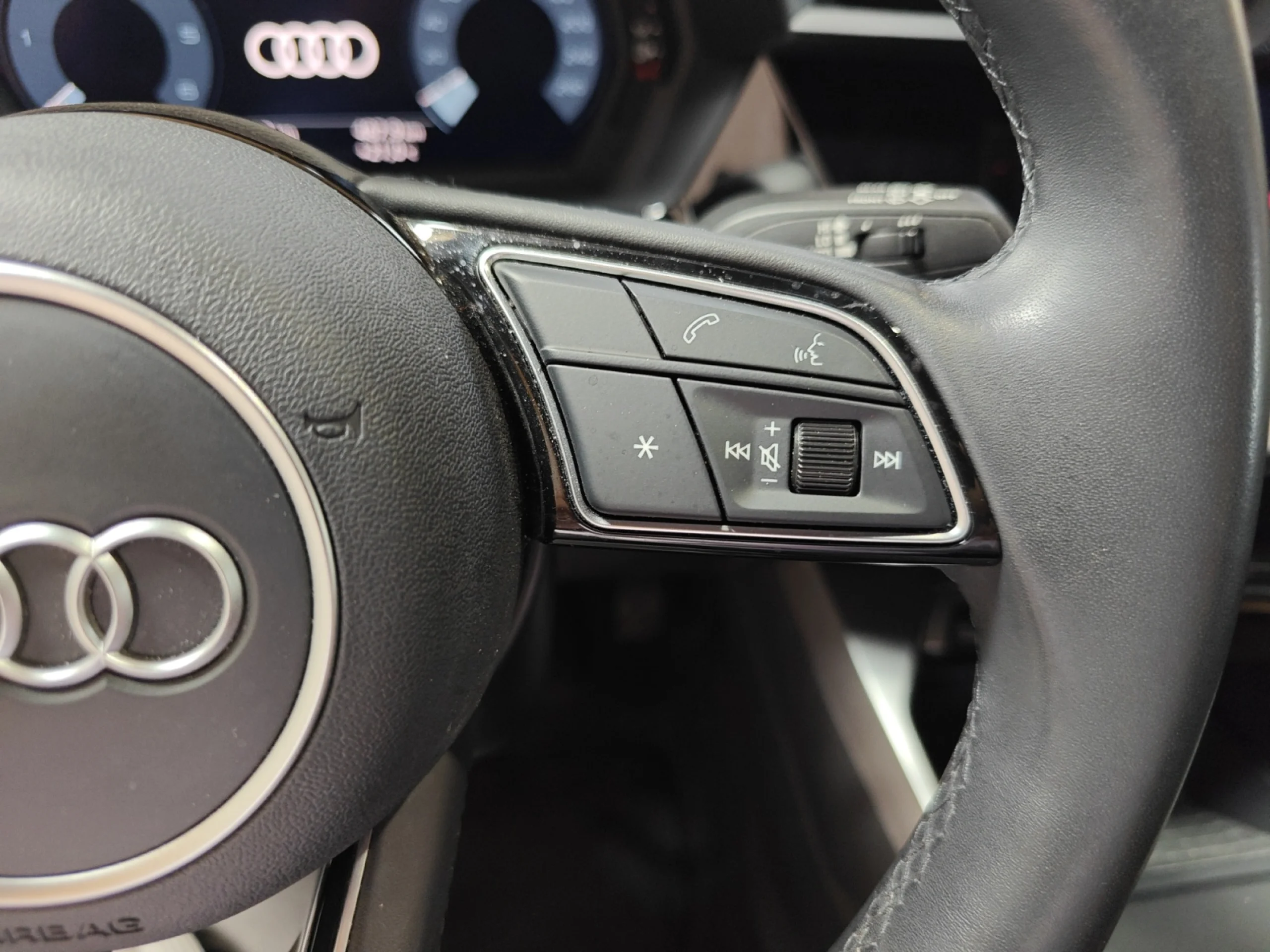 AUDI A3 SPORTBACK BLACK LINE 35 TDI 110KW(150CV) - Foto 10