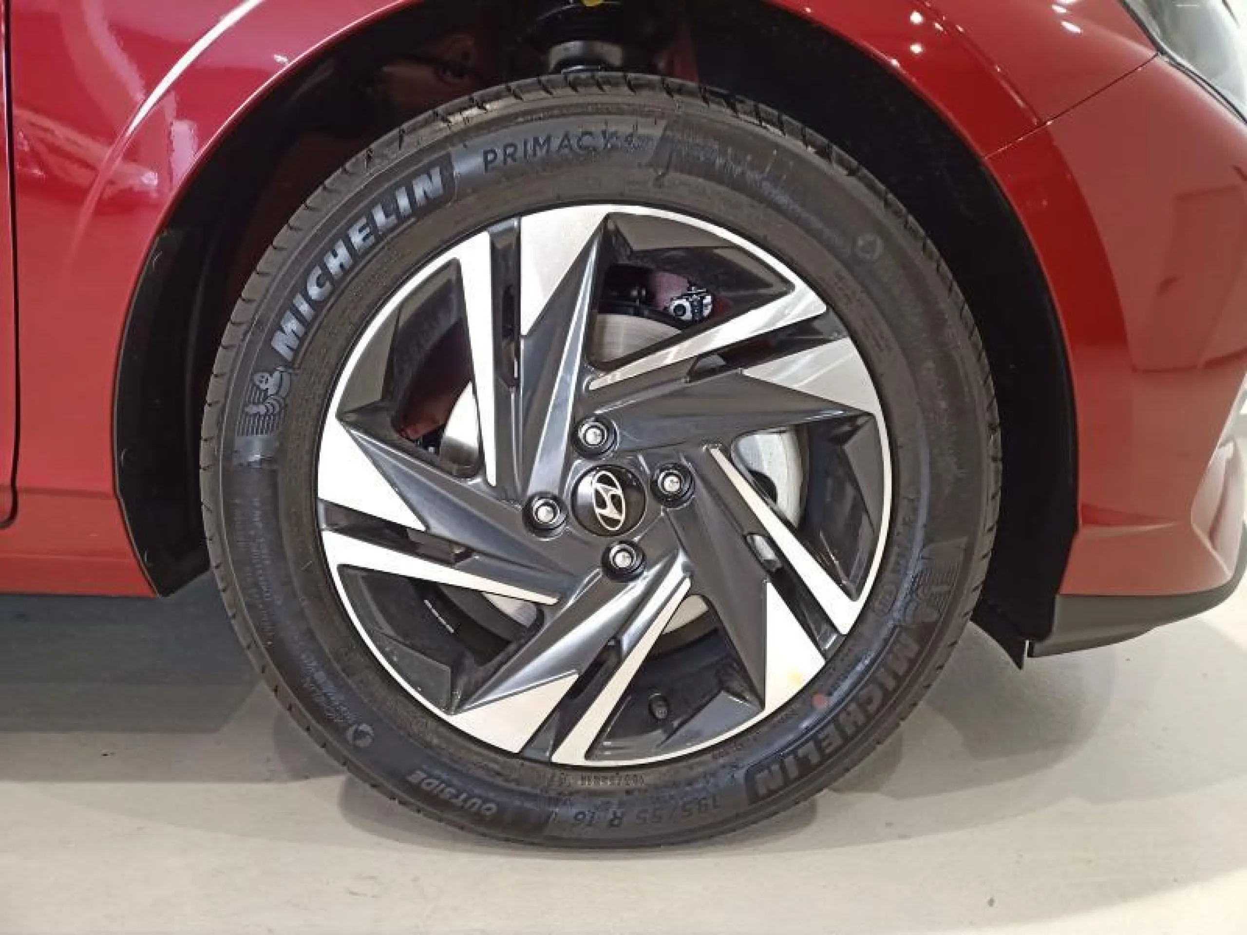 HYUNDAI I20 1.0 TGDI KLASS - Foto 8