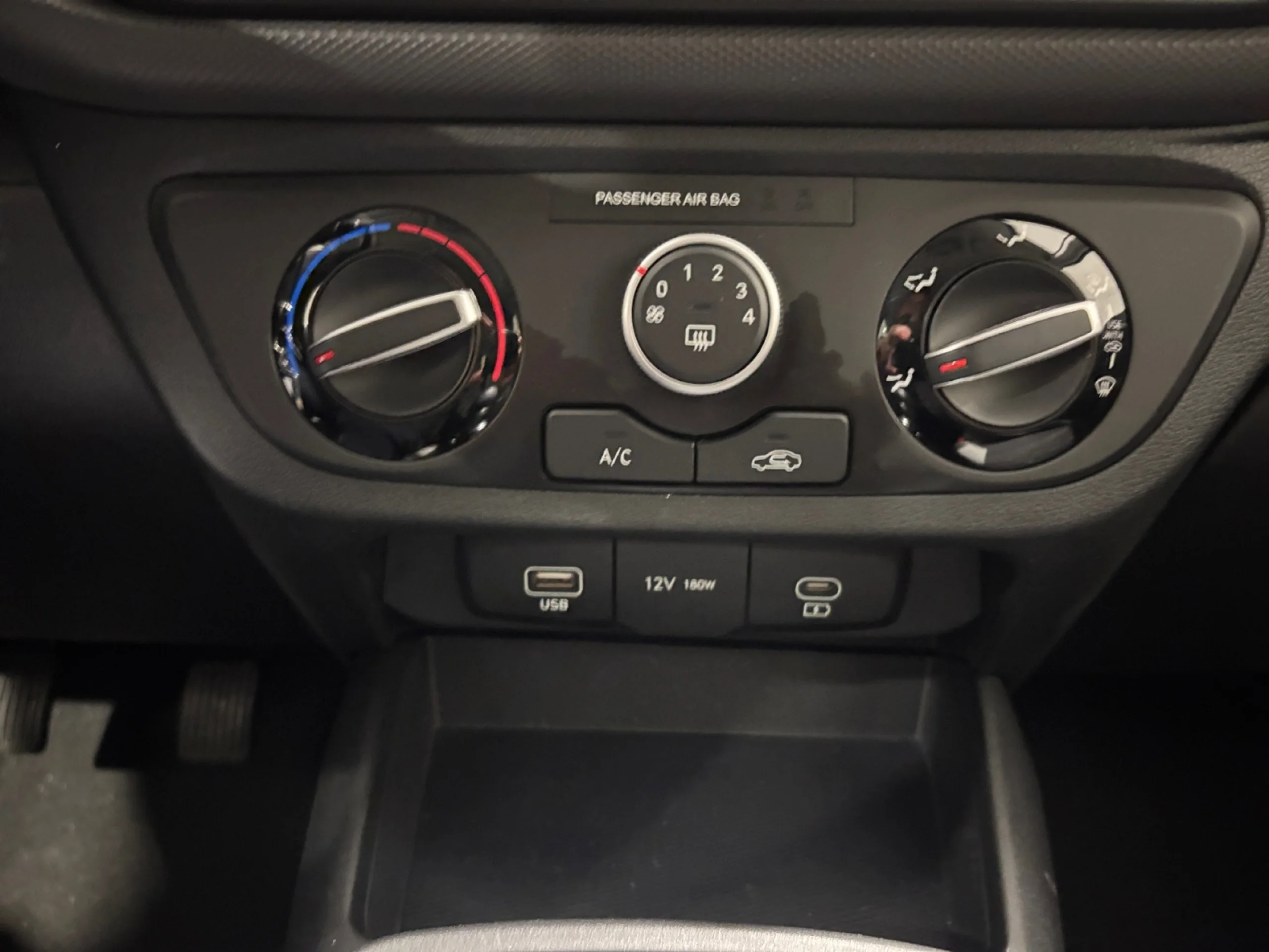 HYUNDAI I10 1.0 KLASS - Foto 14