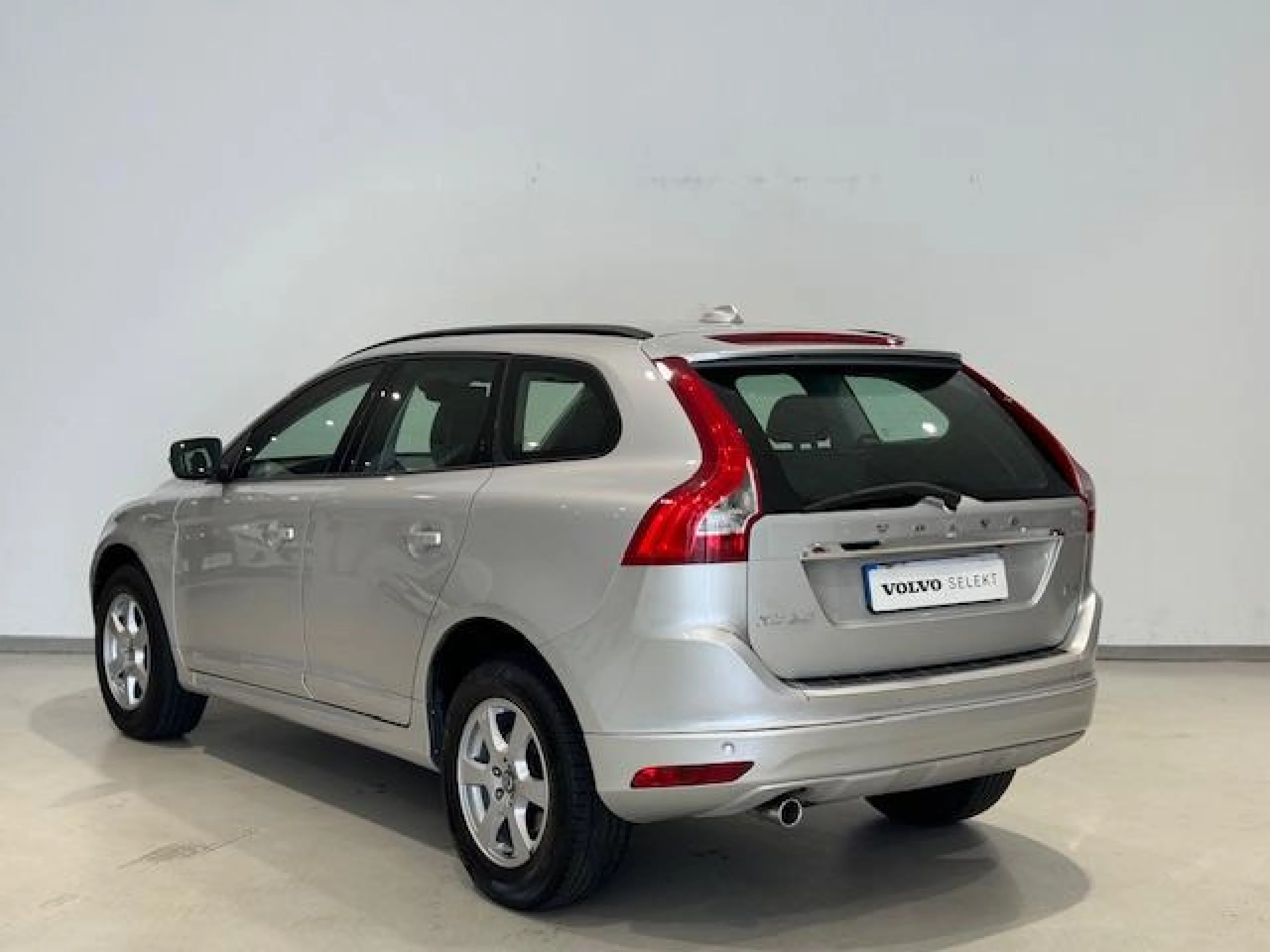 VOLVO XC60 2.0 D3 MOMENTUM - Foto 3