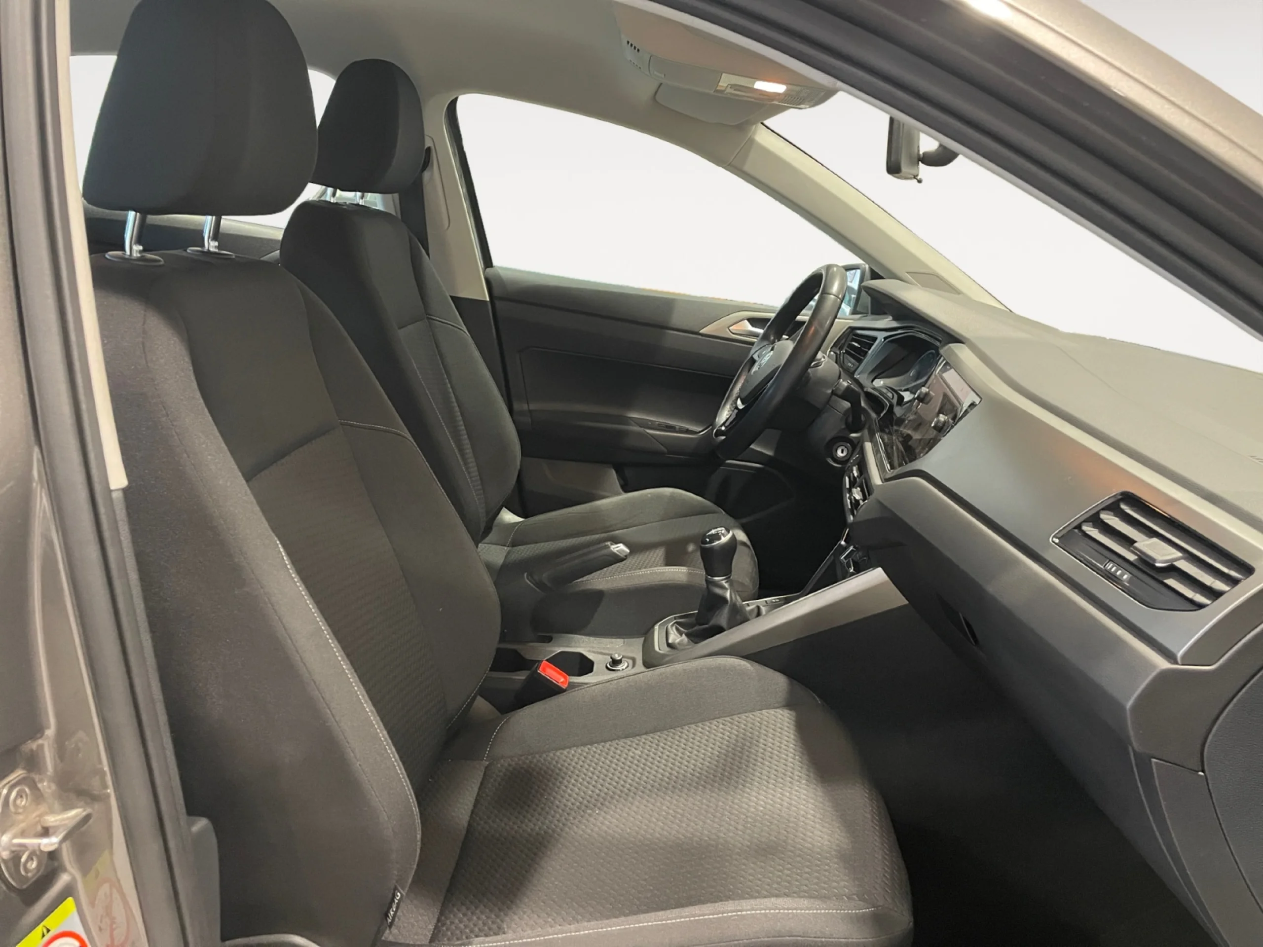 VOLKSWAGEN POLO ADVANCE 1.0 TSI 70KW (95CV) - Foto 5