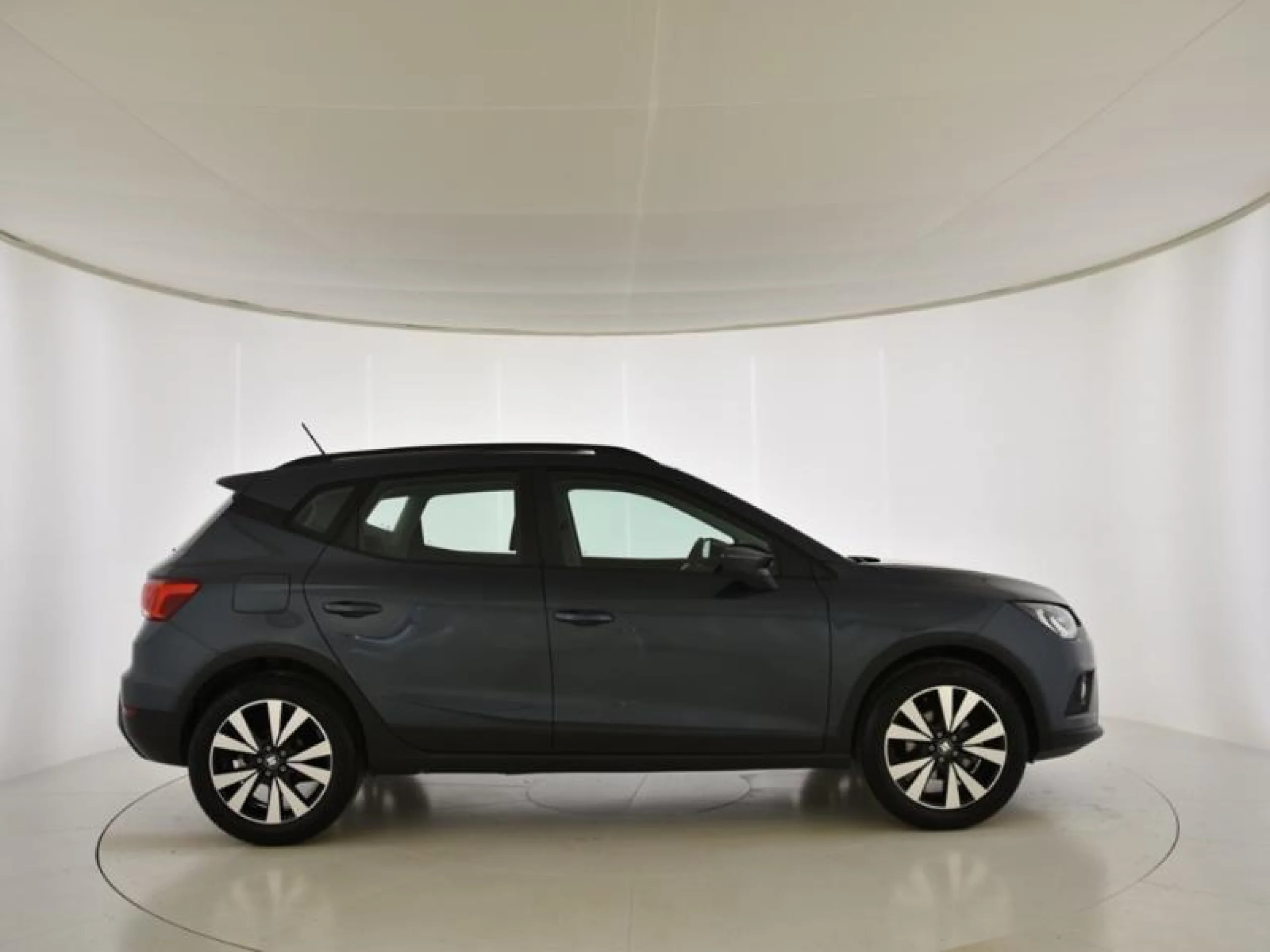 SEAT ARONA 1.0 TSI 81KW (110CV) STYLE - Foto 3