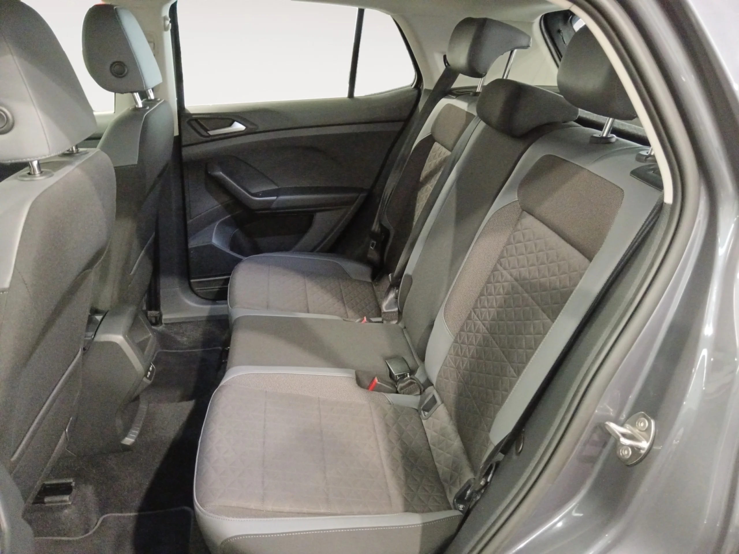 VOLKSWAGEN T CROSS SPORT 1.5 TSI 110KW (150CV) DSG - Foto 6