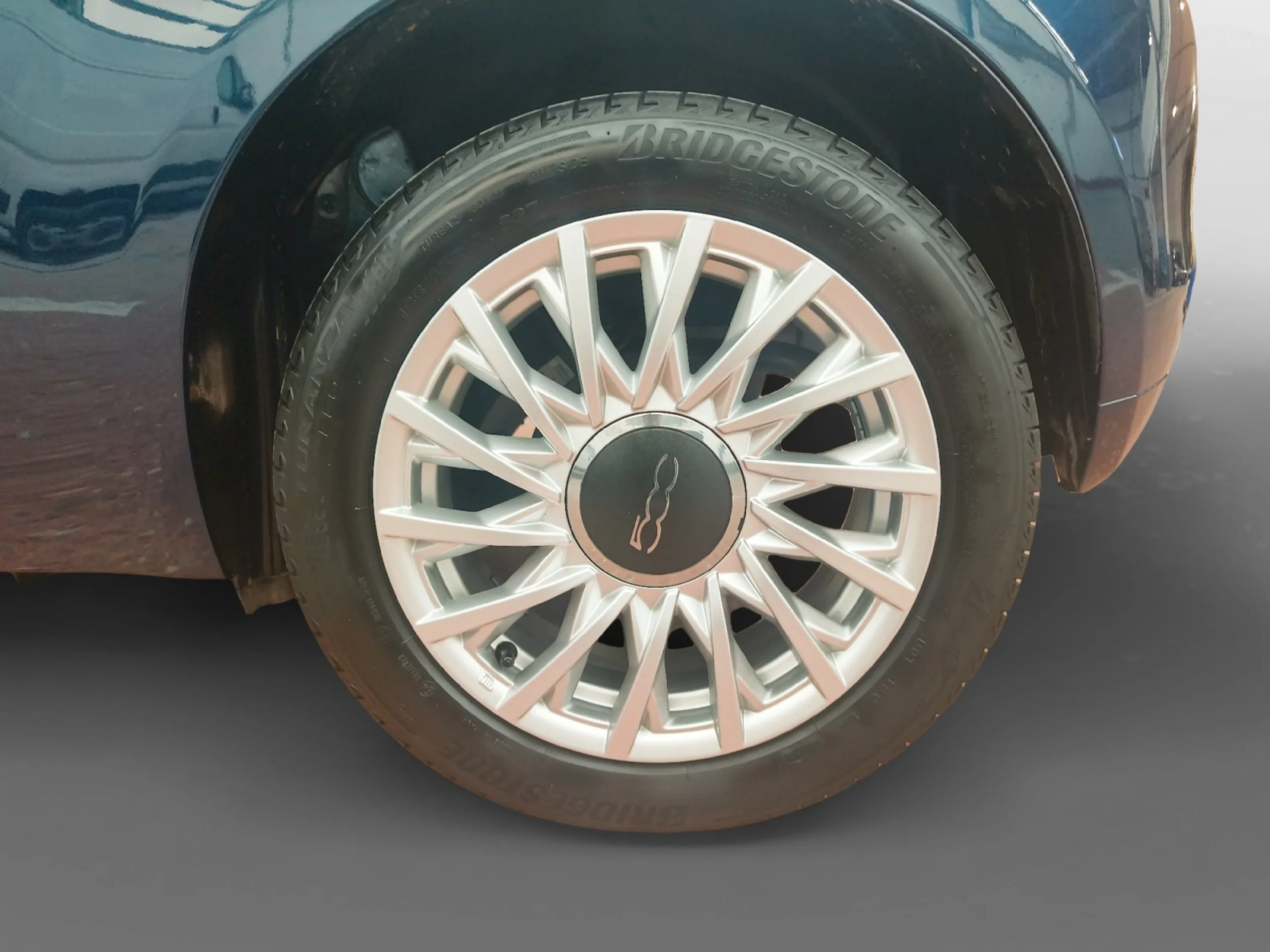 FIAT 500 DOLCEVITA 1.0 HYBRID 51KW (70 CV) - Foto 9