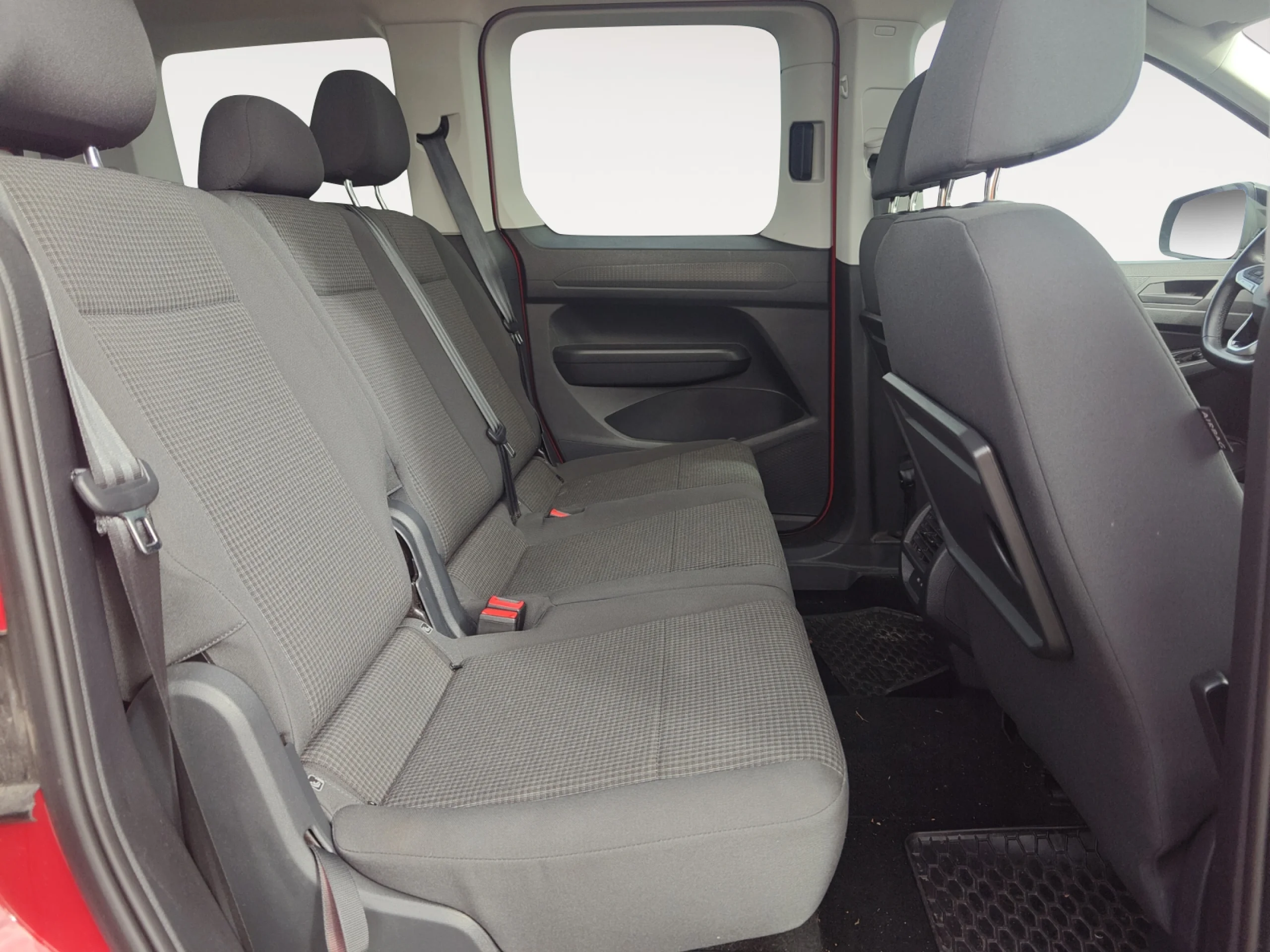 VOLKSWAGEN CADDY OUTDOOR 2.0 TDI 75KW (102CV) - Foto 6