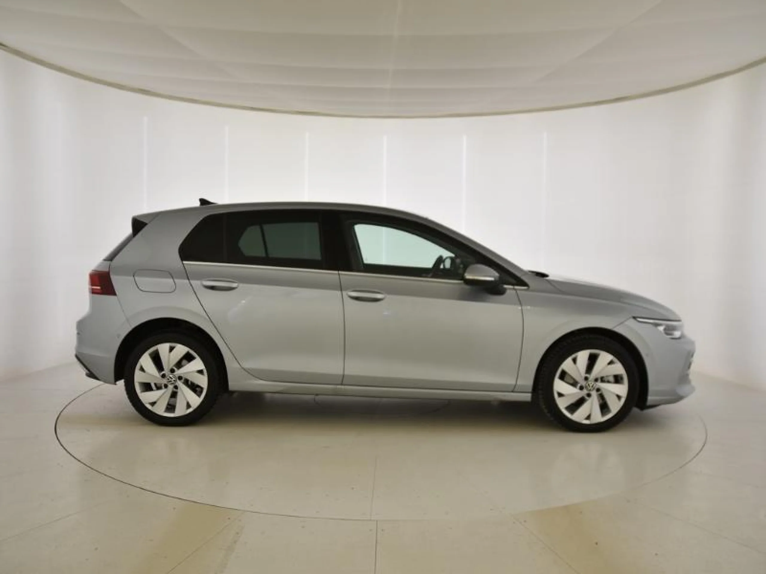 VOLKSWAGEN GOLF STYLE 1.5 PHEV 110KW / 85KW DSG - Foto 3